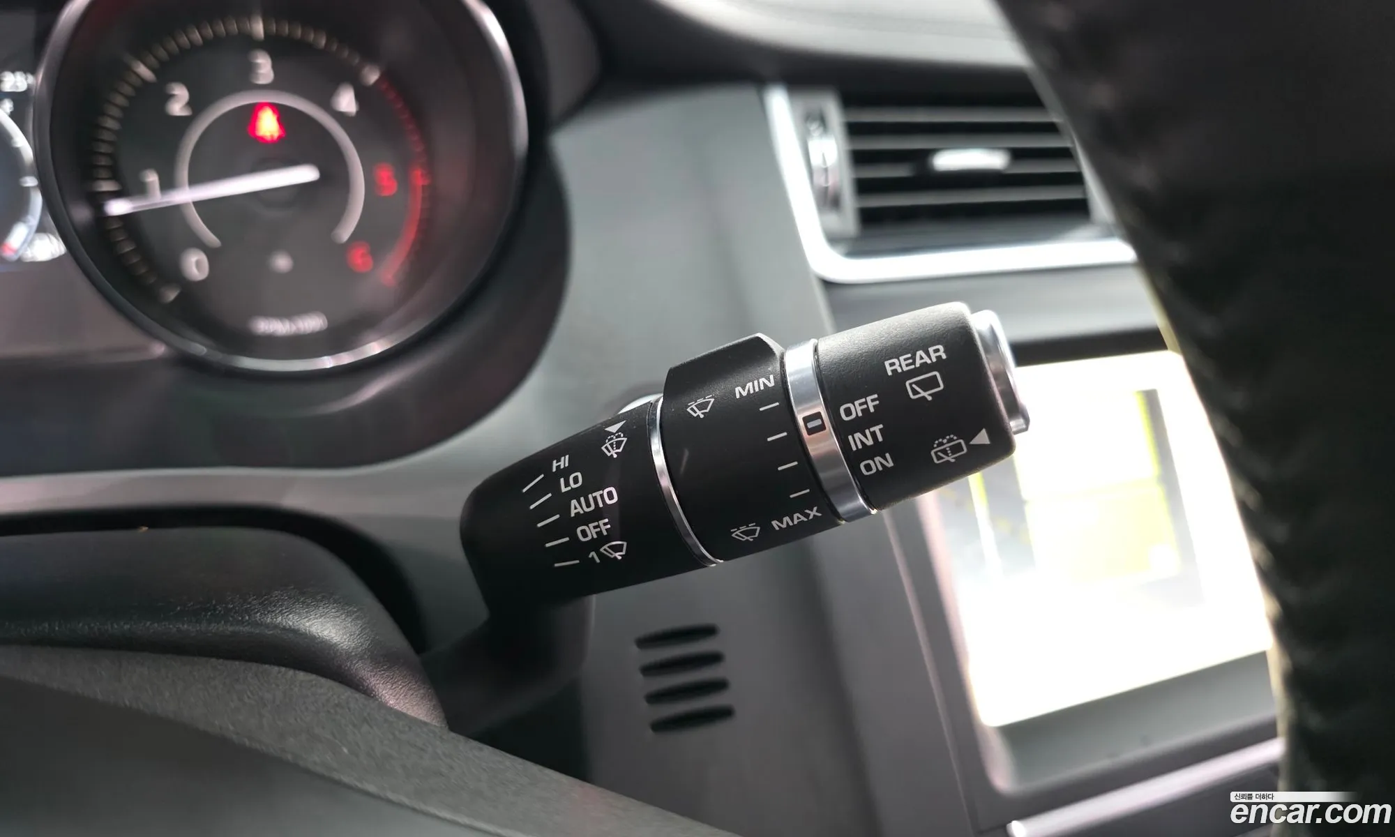 Jaguar E-Pace 2019 SADFA2BN8K1Z73219 — 7