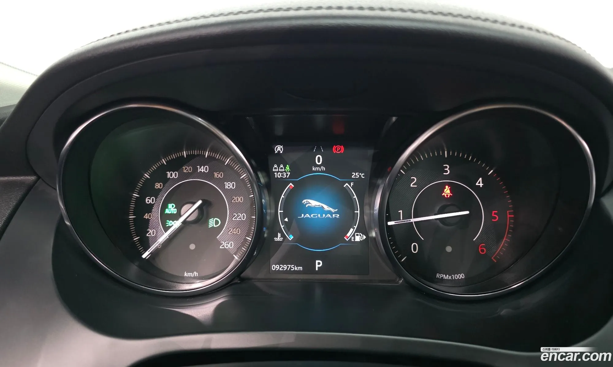 Jaguar E-Pace 2019 SADFA2BN8K1Z73219 — 10