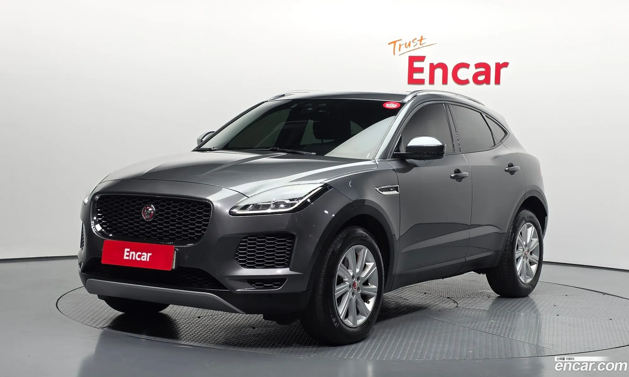 Jaguar E-Pace 2019 SADFA2BN8K1Z73219 — 2