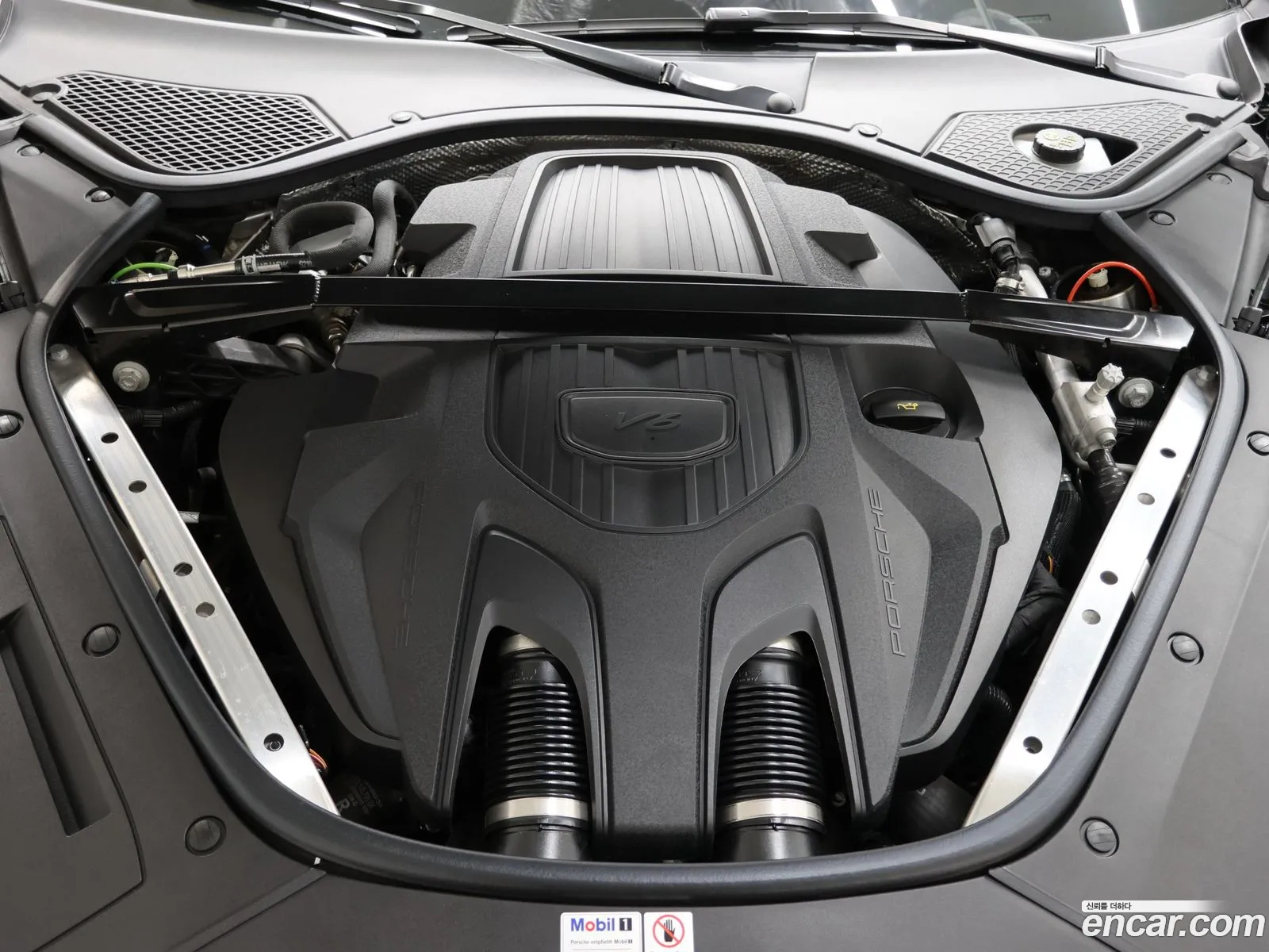 Porsche Panamera 2022 — 18