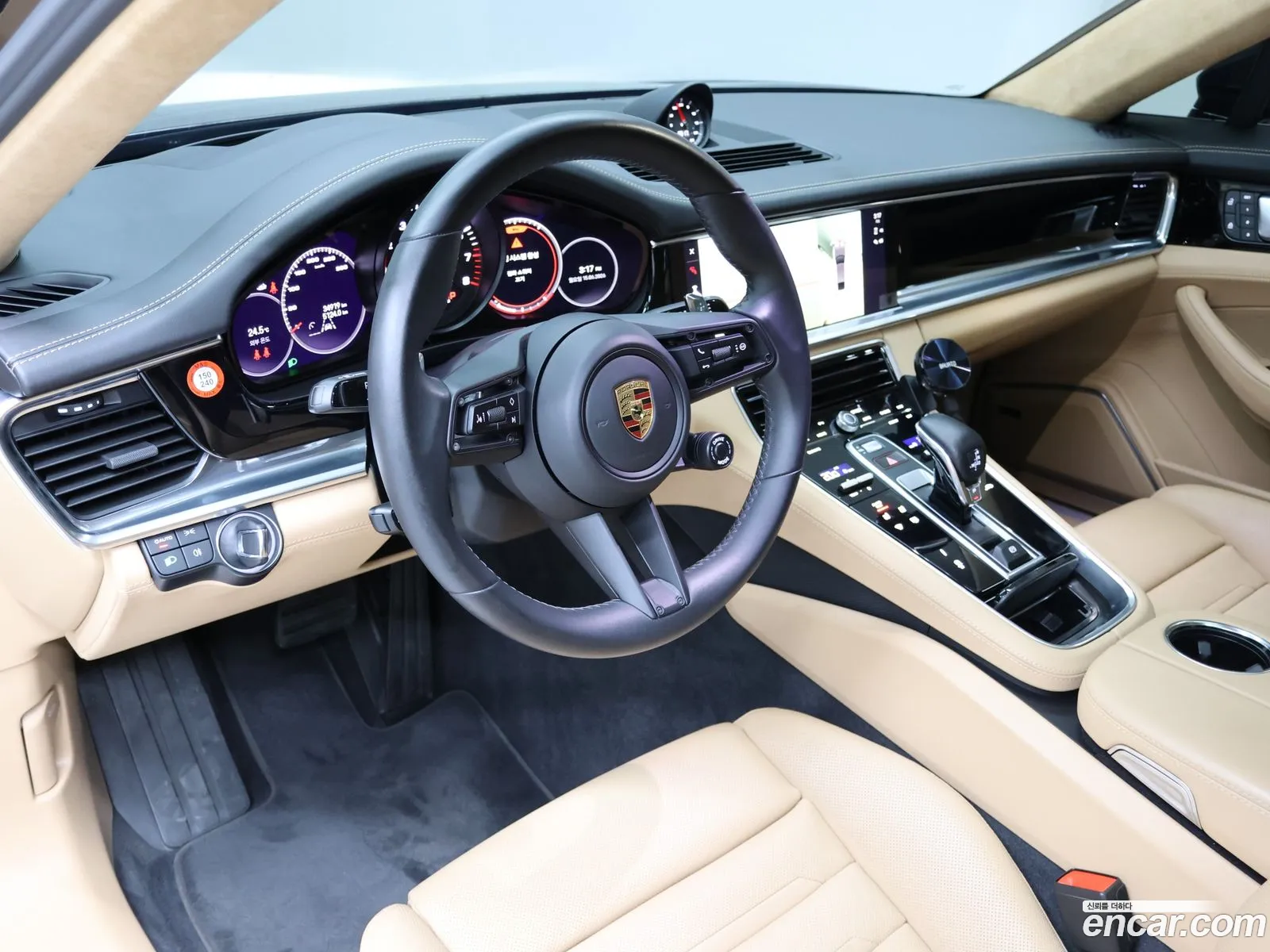 Porsche Panamera 2022 — 4