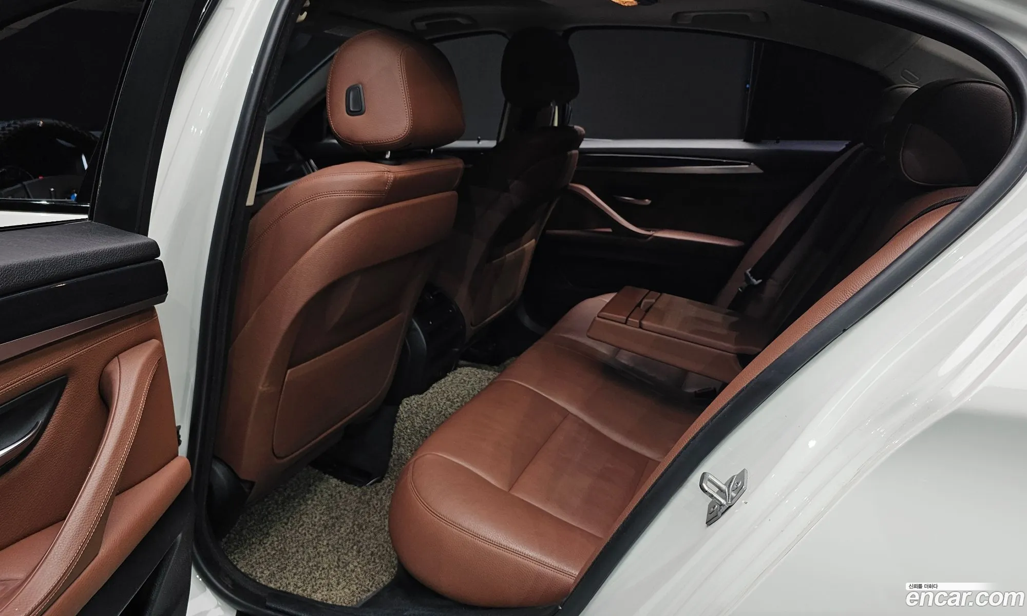 BMW 5 Series 2016 — 8