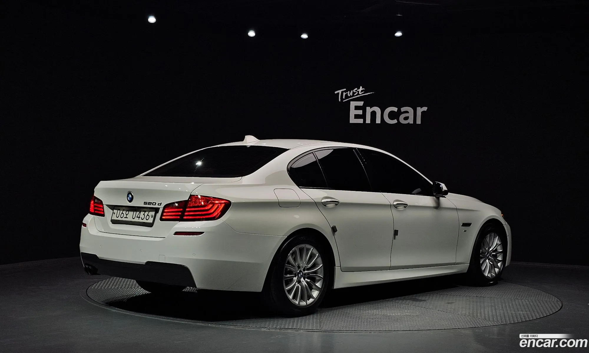 BMW 5 Series 2016 — 9