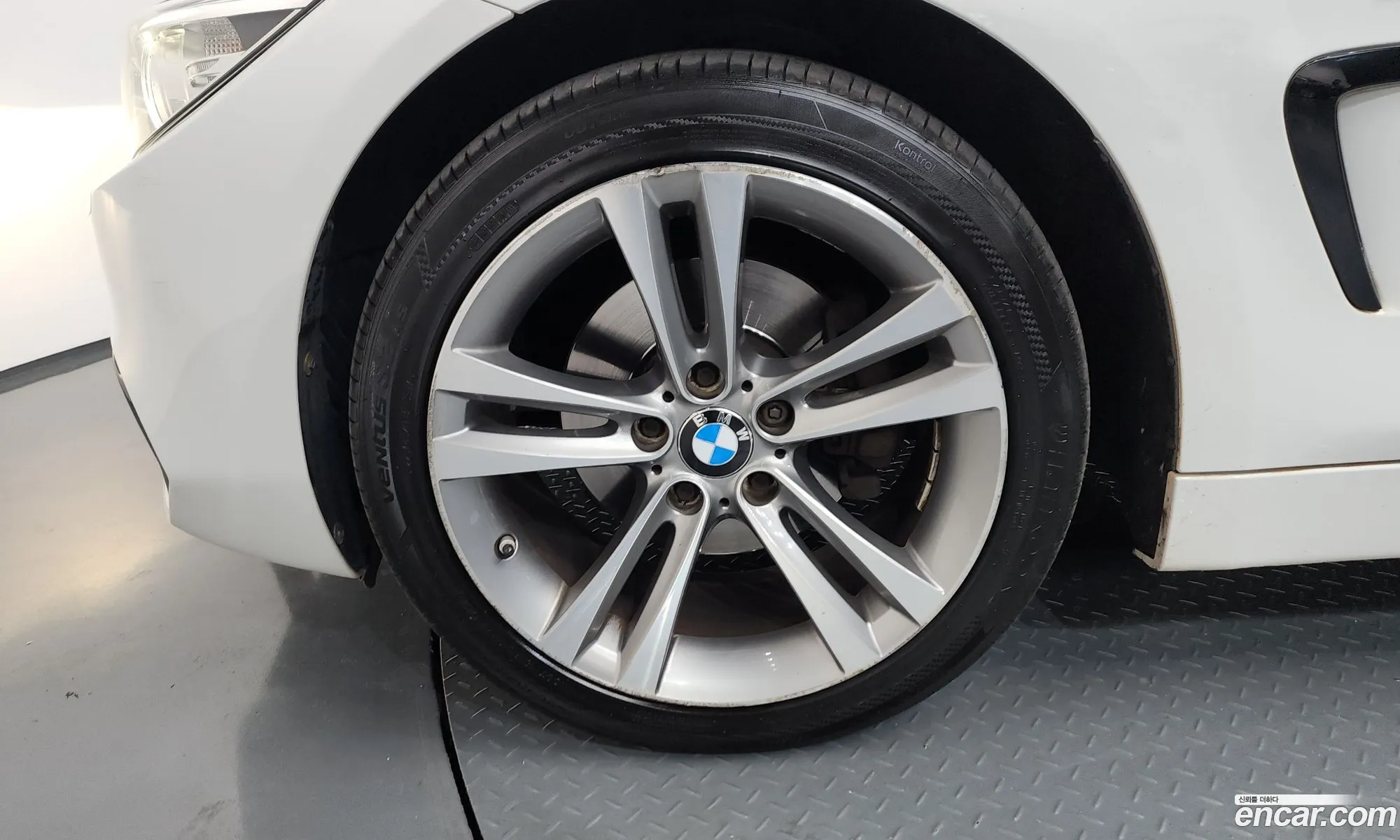 BMW 4 Series 2014 WBA4B7105FD956723 — 3