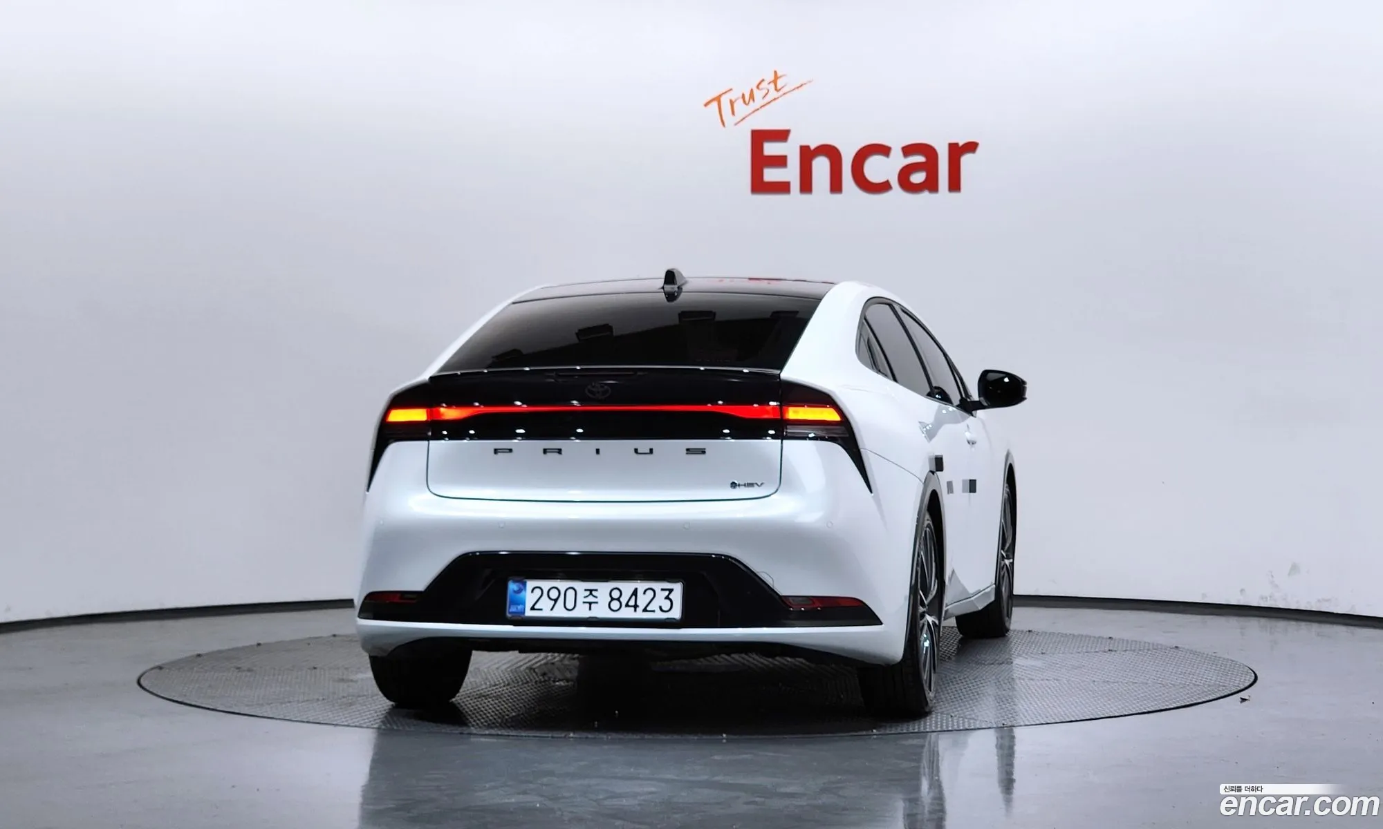 Toyota Prius 2025 JTDACBAU6S3059158 — 16