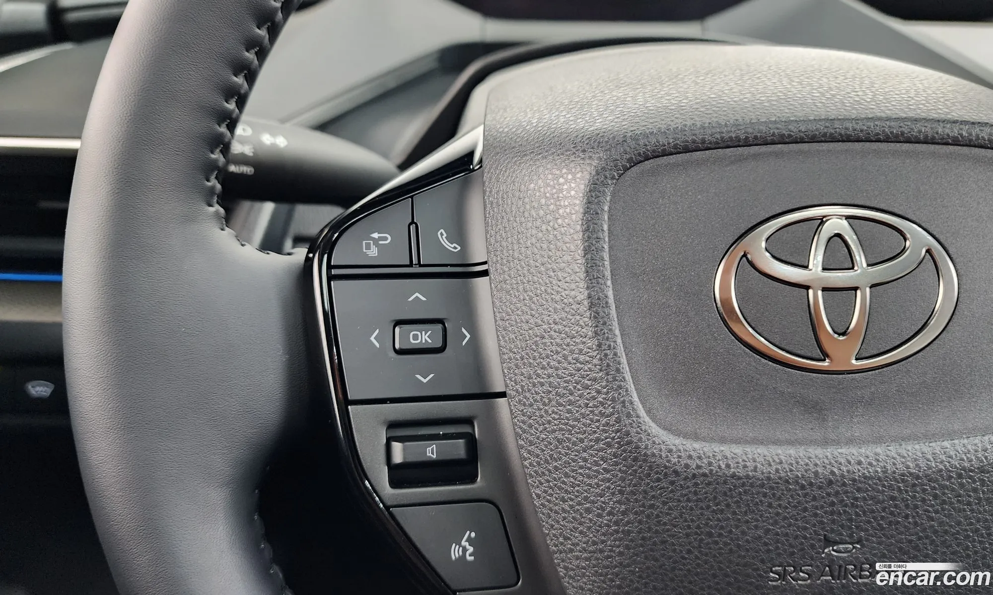 Toyota Prius 2025 JTDACBAU6S3059158 — 22