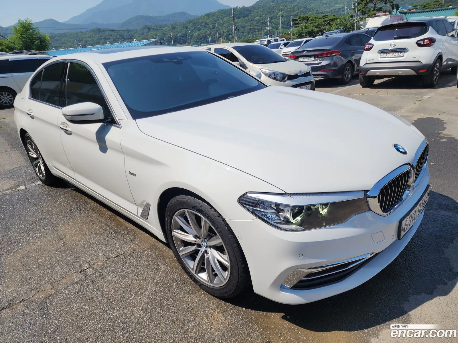 BMW 5 Series 2018 — 16