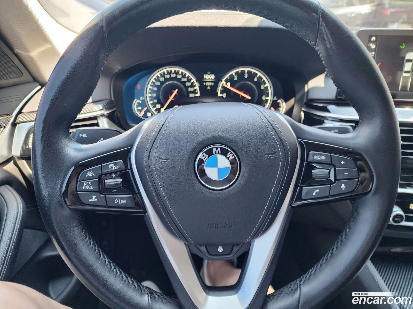 BMW 5 Series 2018 — 9