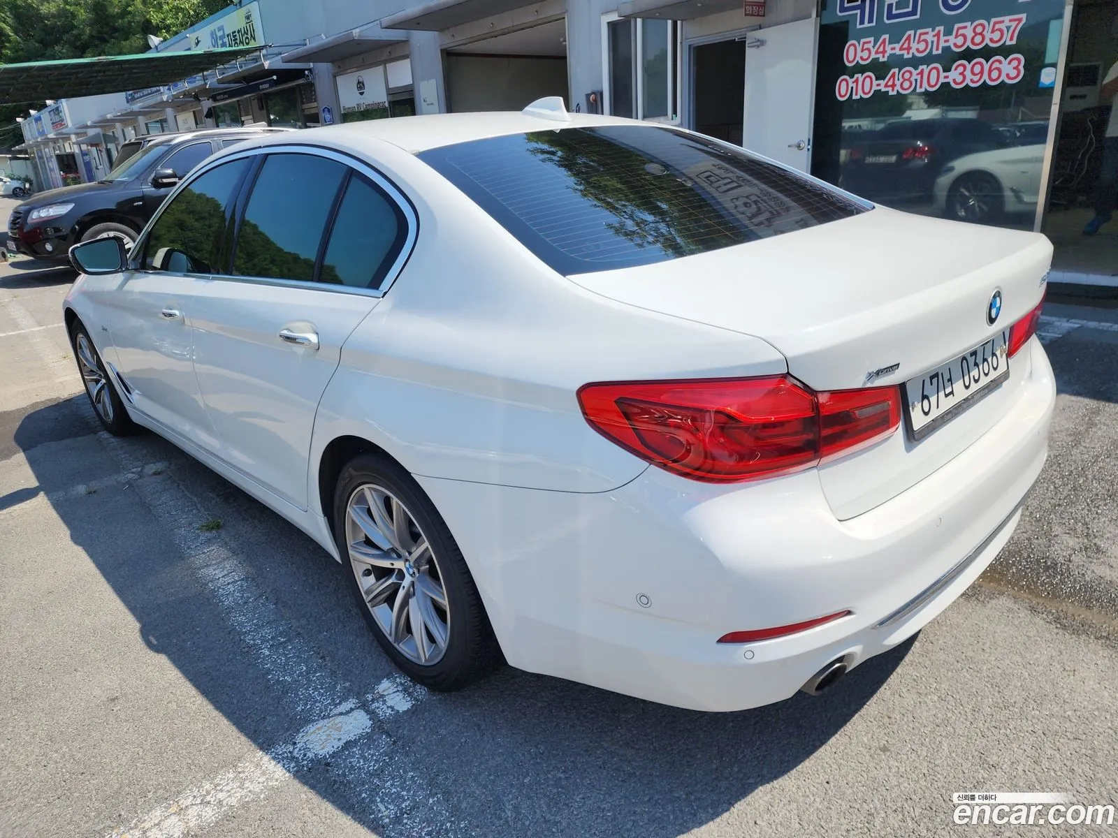 BMW 5 Series 2018 — 12