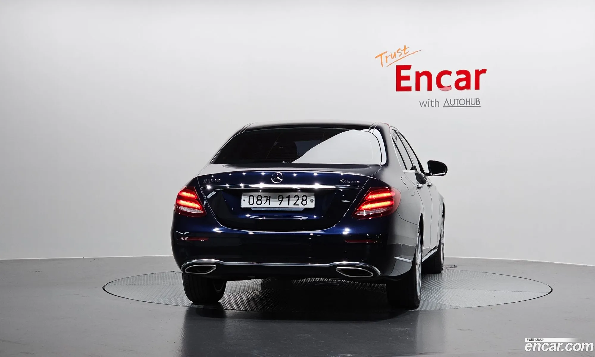 Mercedes-Benz E-Class W213 2019 WDDZF4KB3KA642016 — 4