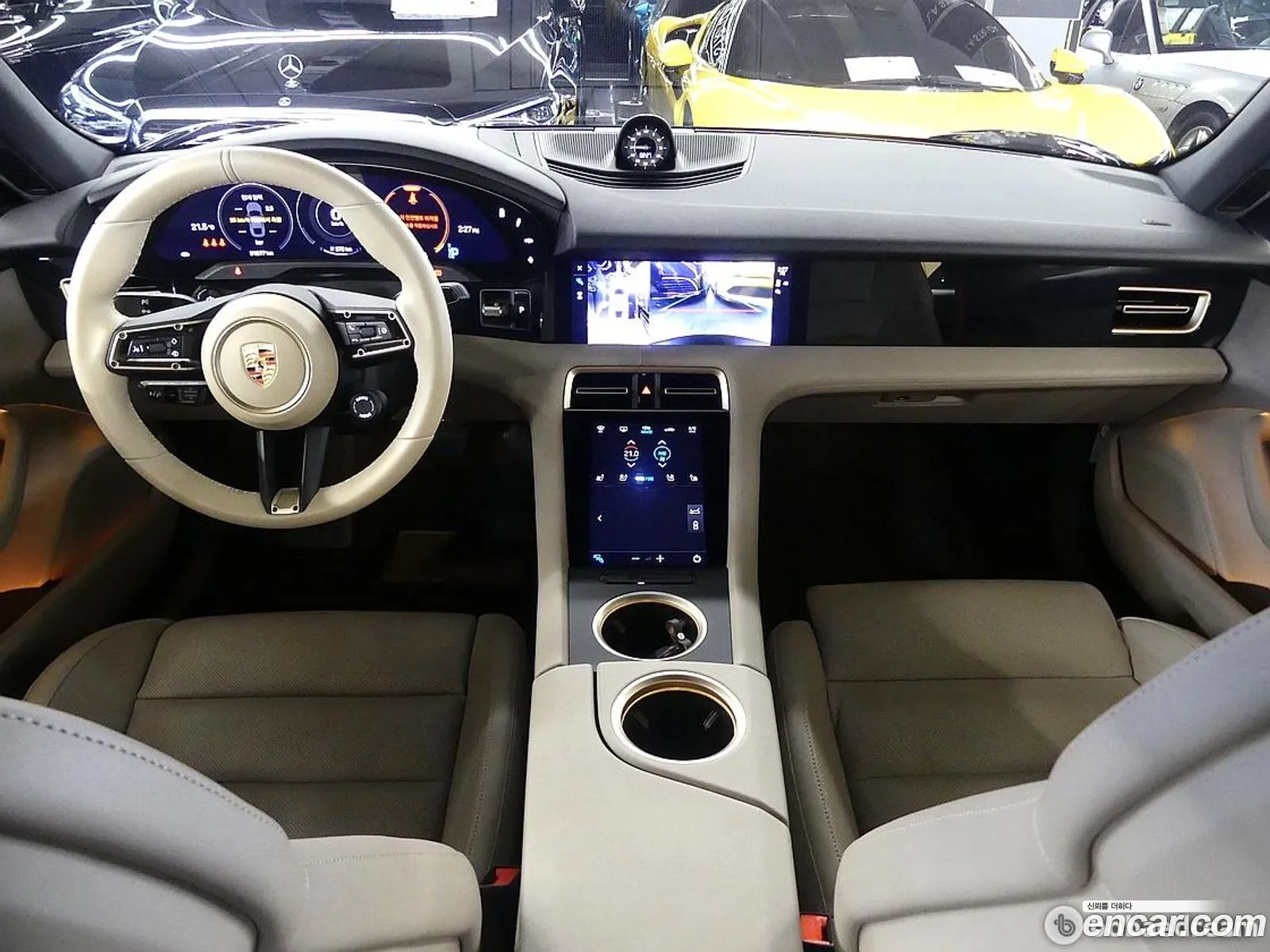 Porsche Taycan 2023 — 7