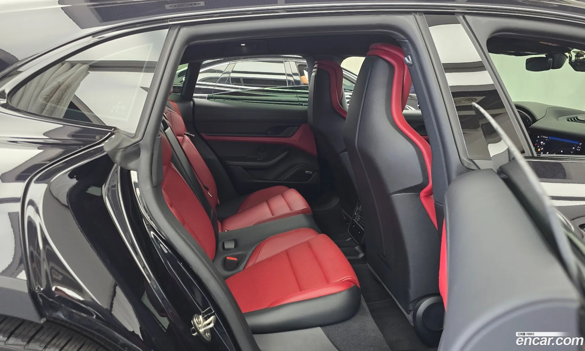 Porsche Taycan 2023 WP0BB2Y18RSA65081 — 33
