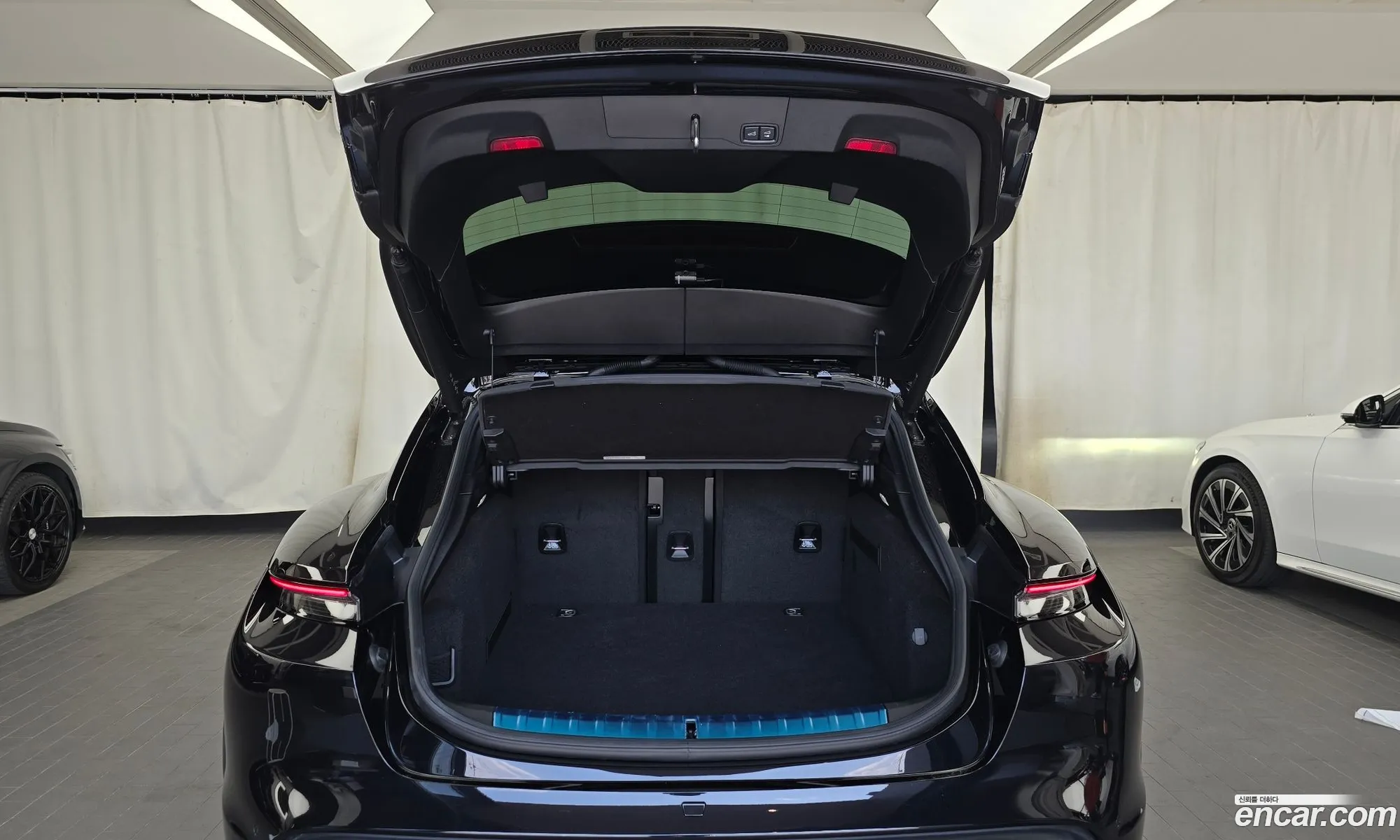 Porsche Taycan 2023 WP0BB2Y18RSA65081 — 12