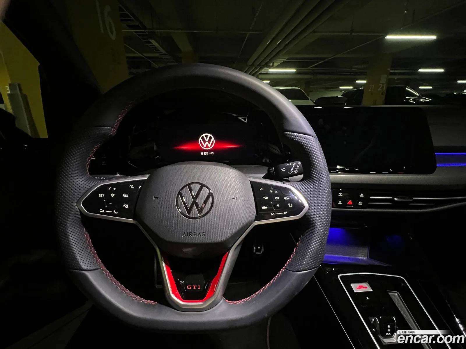 Volkswagen Golf 8th Gen 2023 — 3