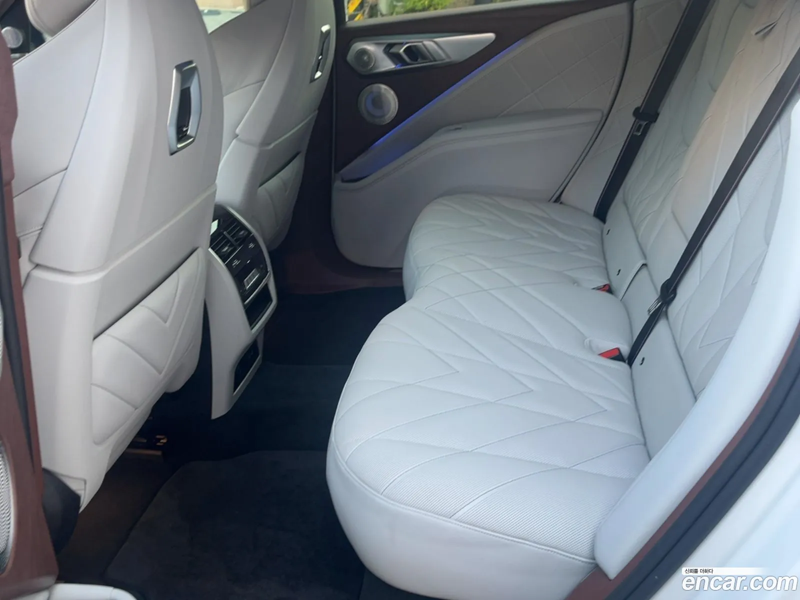 BMW XM 2023 — 14