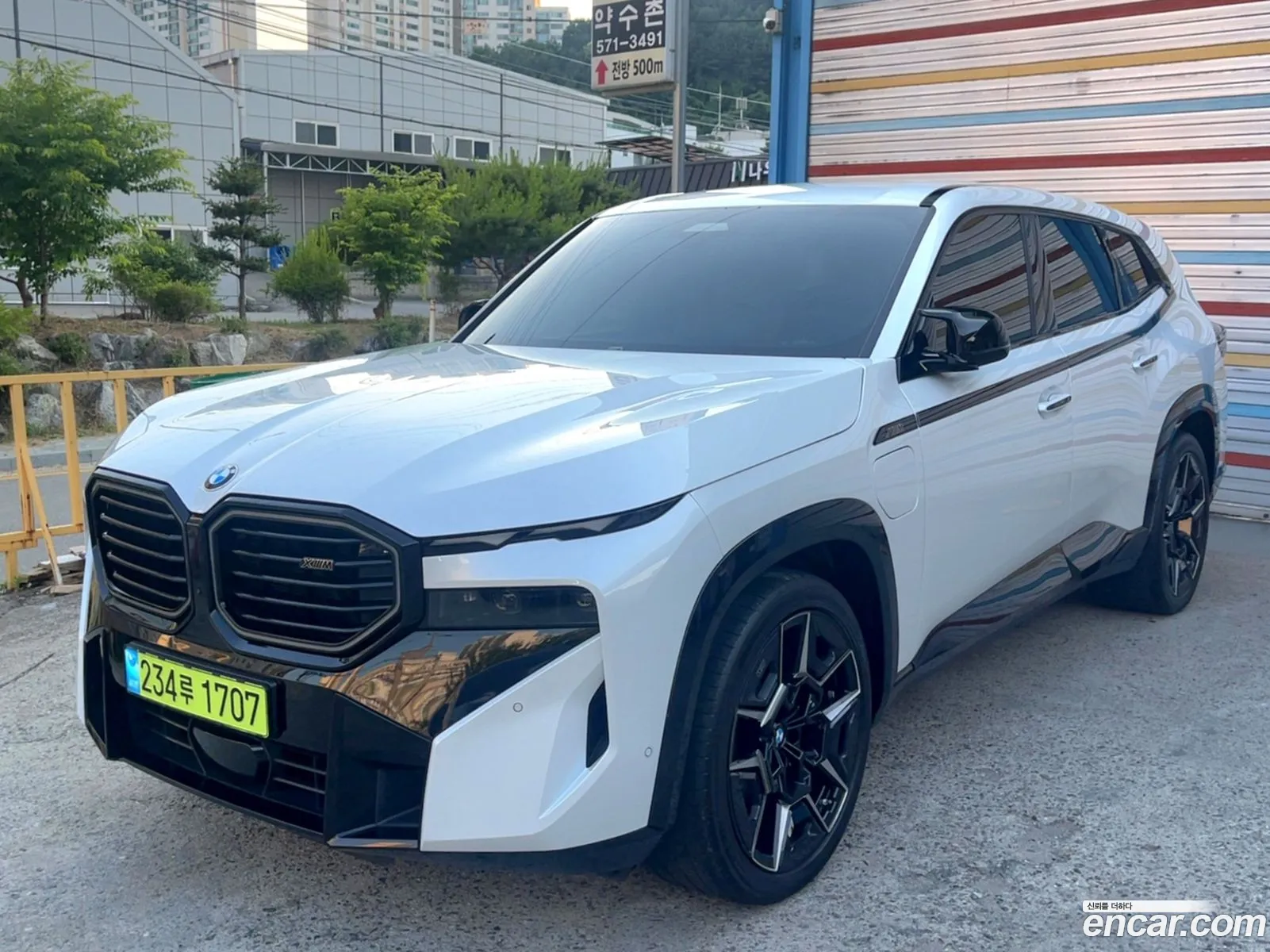 BMW XM 2023 — 13