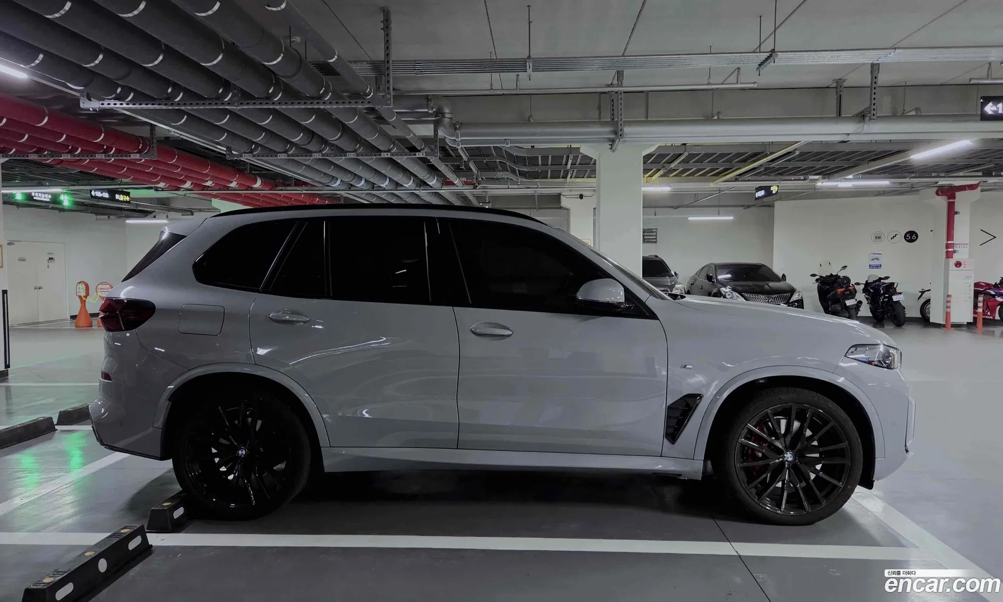 BMW X5 2025 — 8