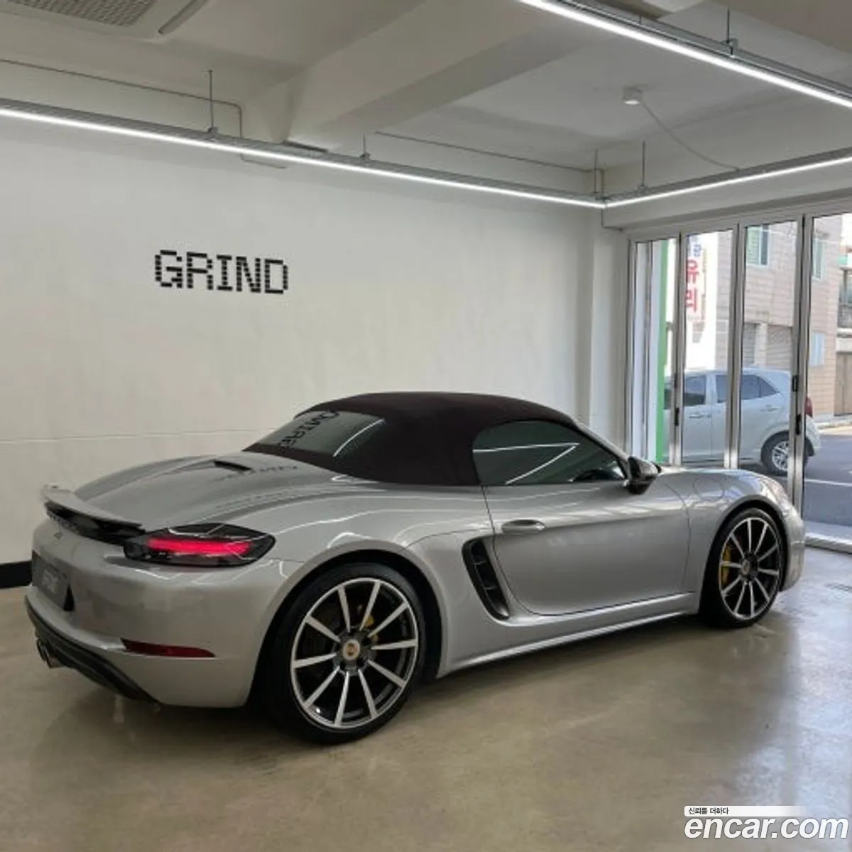 Porsche 718 Boxster 2018 — 3