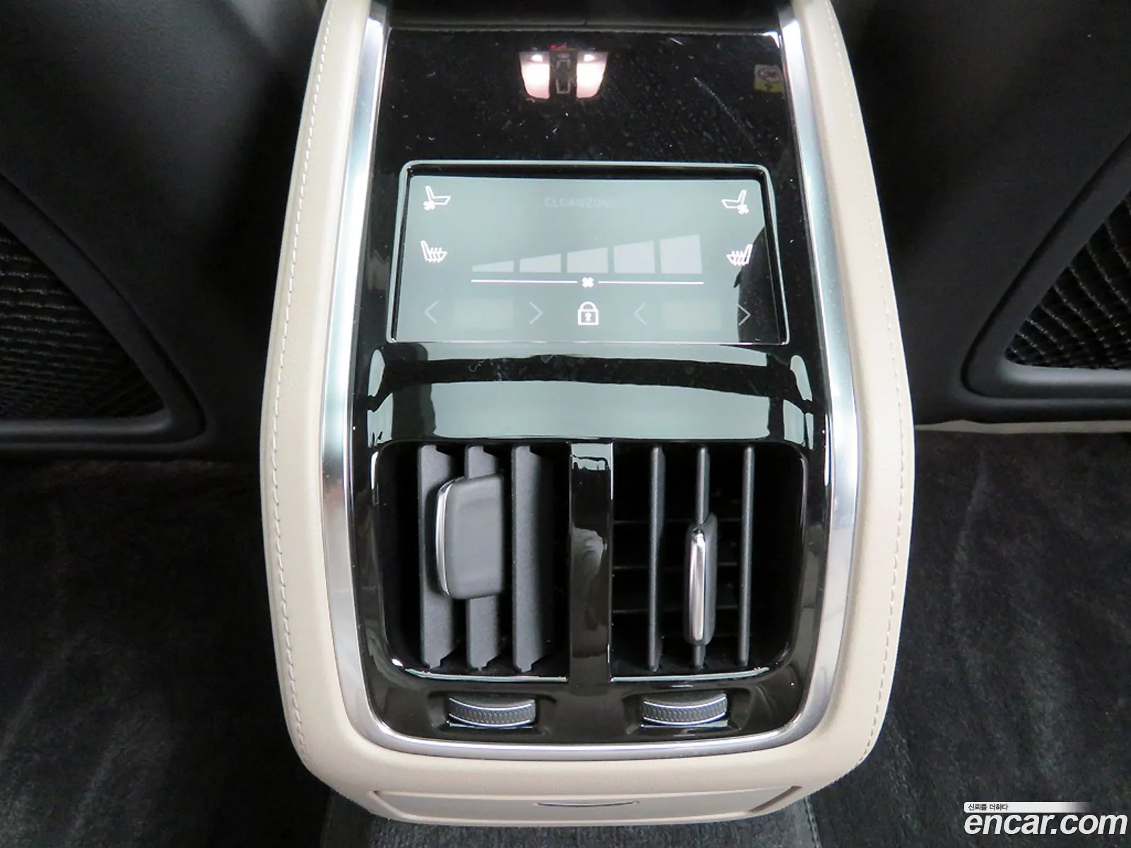 Volvo S90 2025 — 12