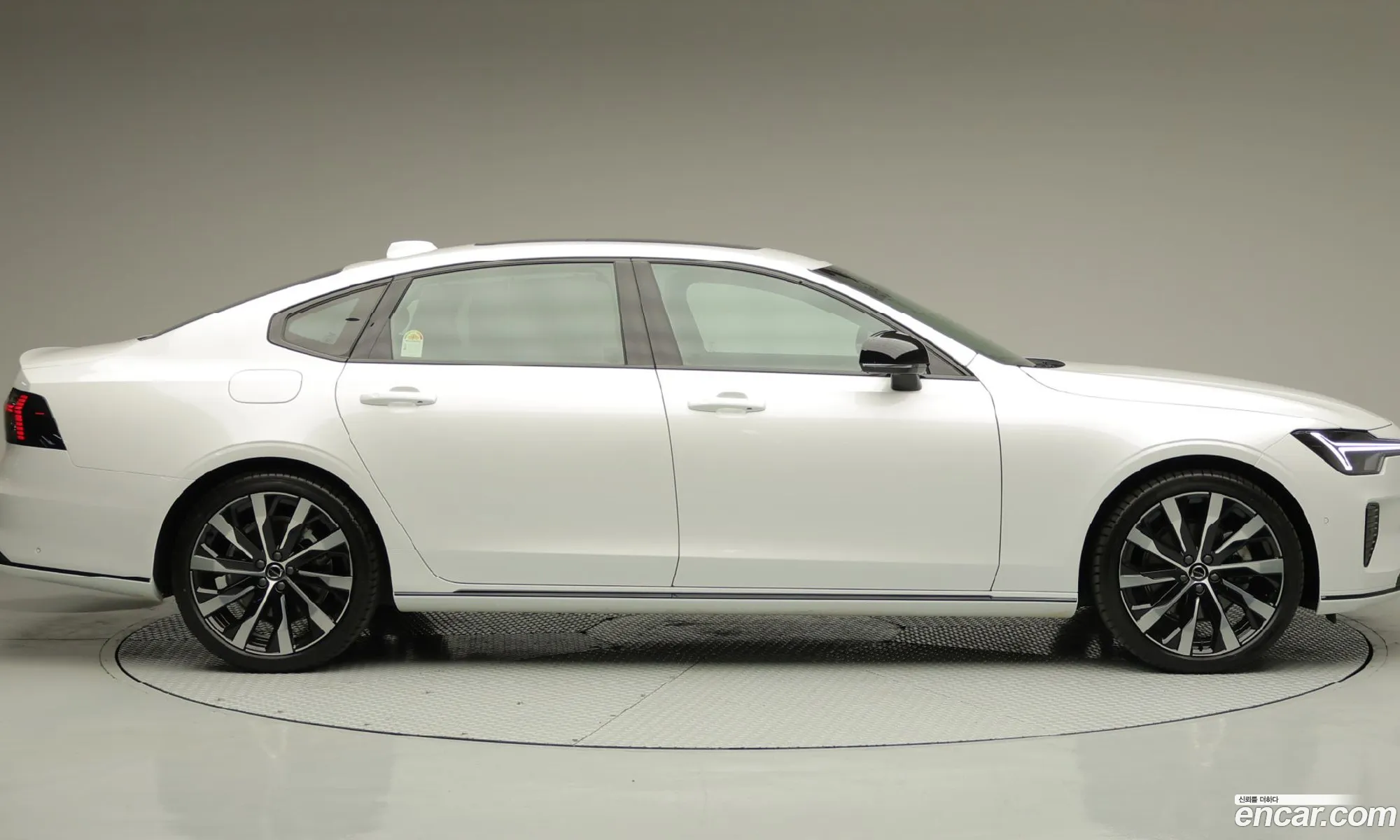Volvo S90 2025 — 6