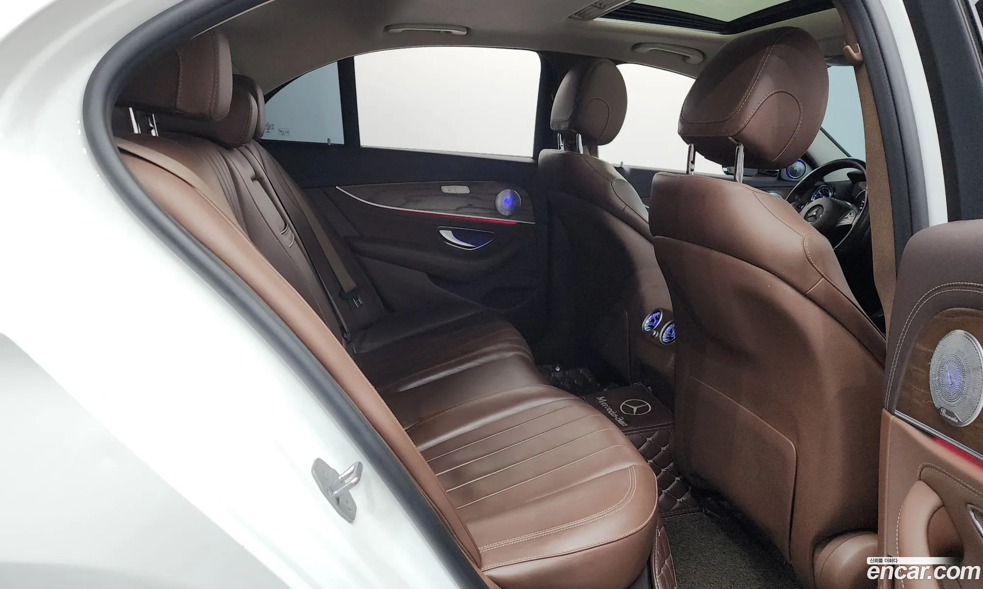 Mercedes-Benz E-Class W213 2017 — 20