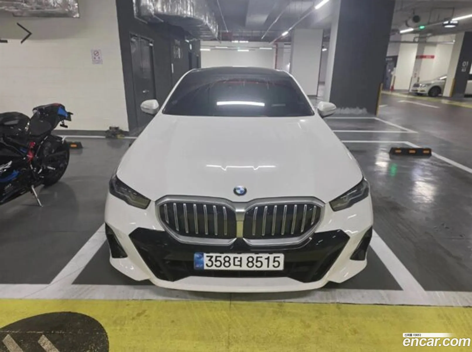 BMW 5 Series 2025 — 10