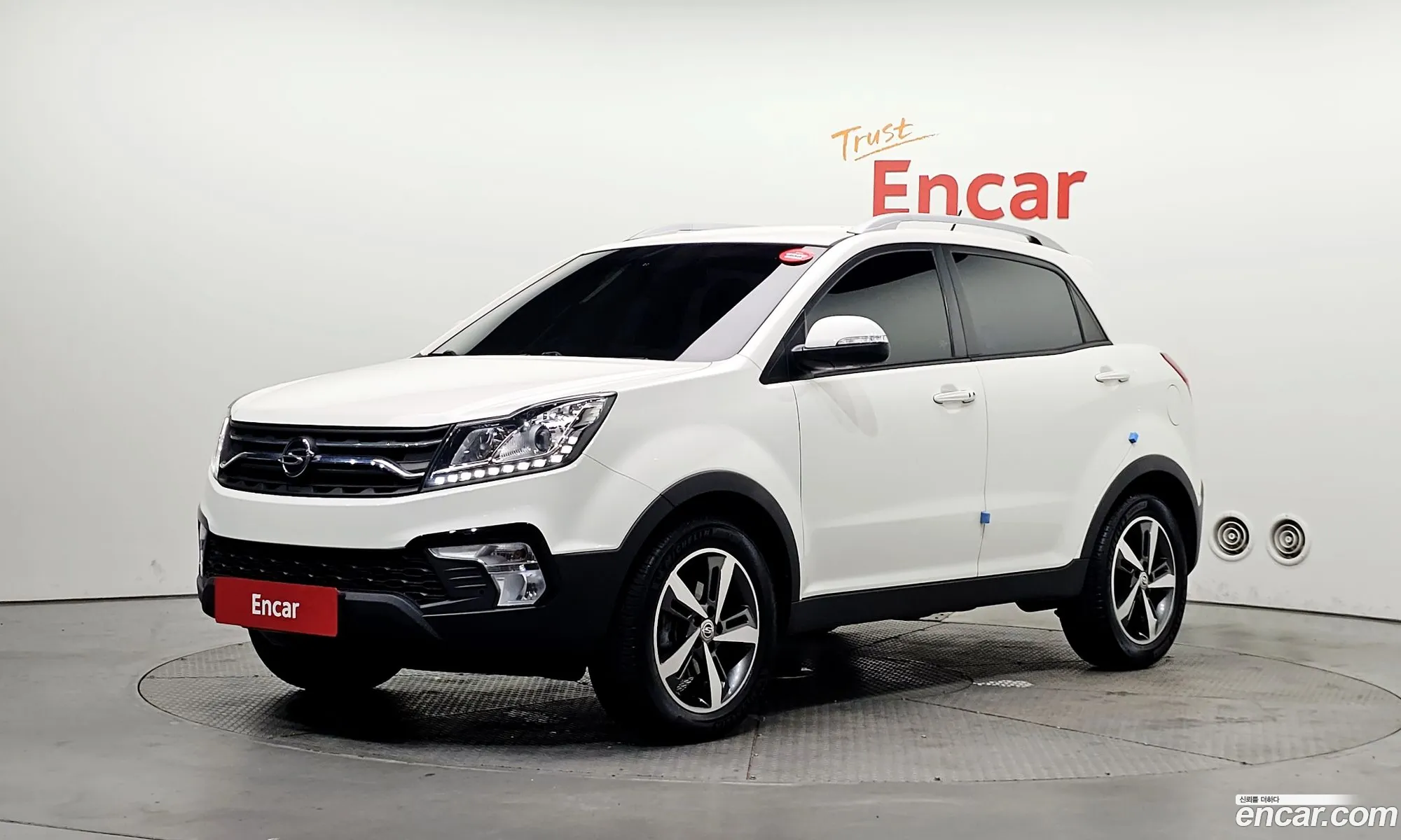 KG Mobility (SsangYong) Style Korando C 2017 — 3