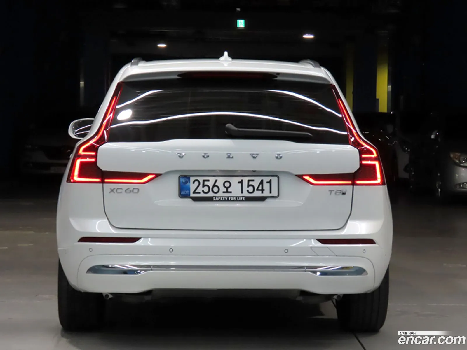 Volvo XC60 2025 — 13