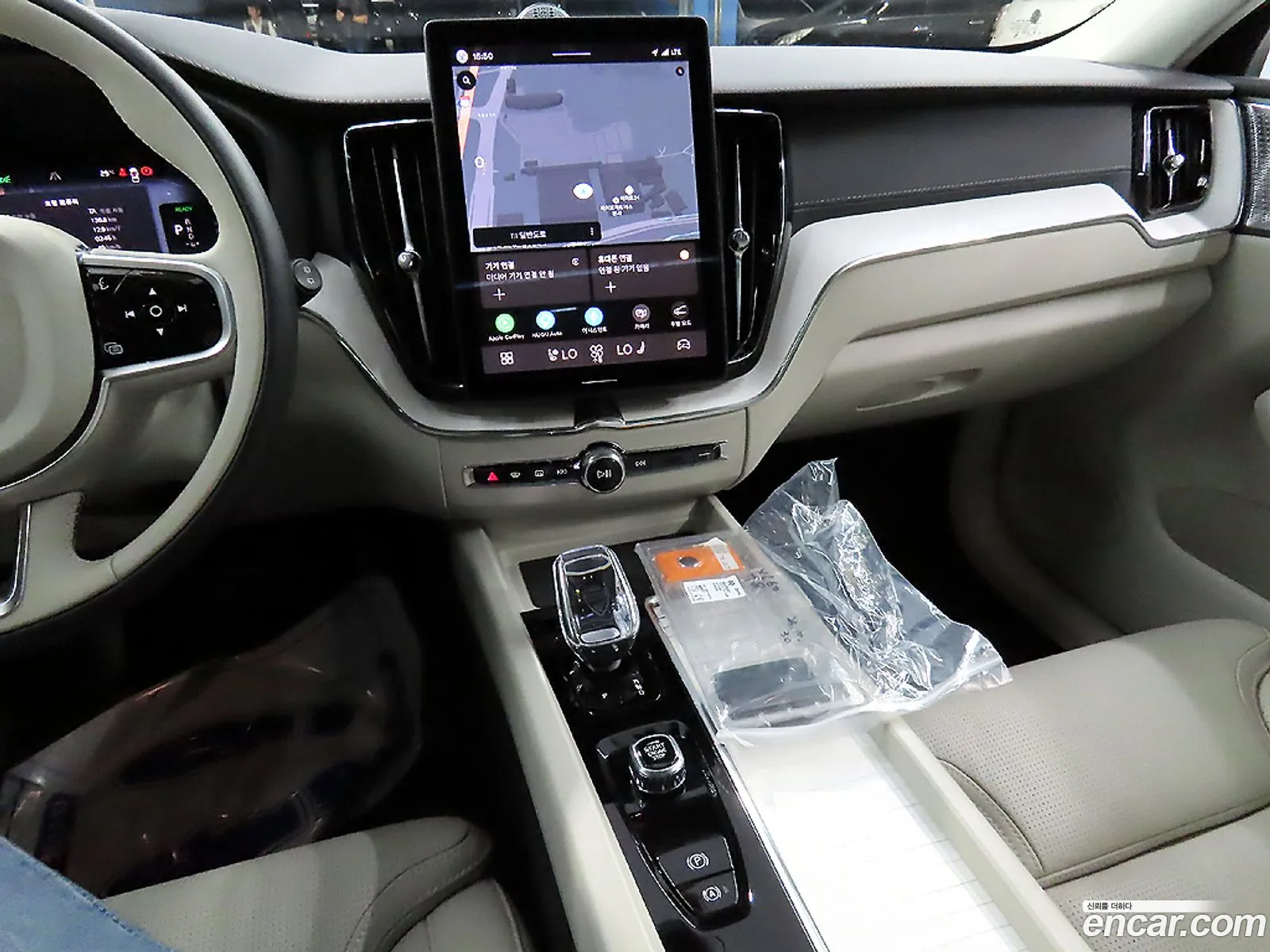 Volvo XC60 2025 — 19