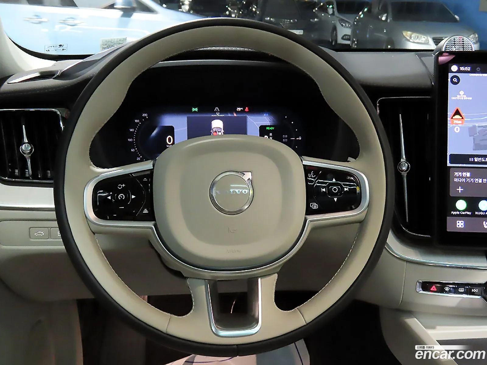 Volvo XC60 2025 — 9