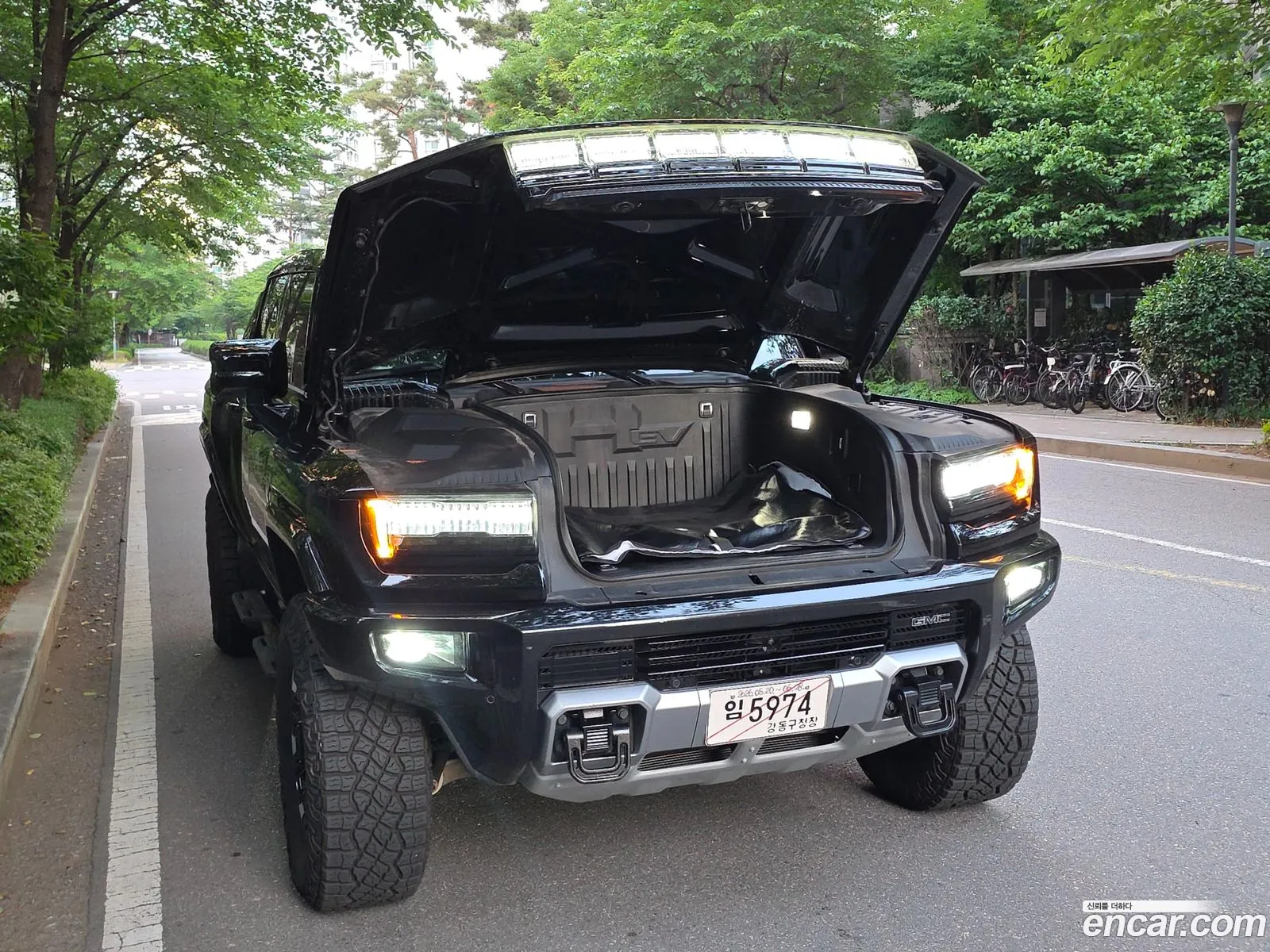 GMC Hummer EV