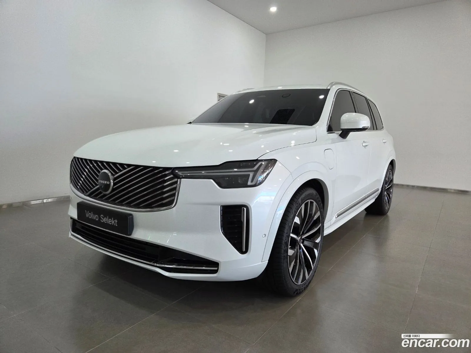 Volvo XC90 2025 — 18