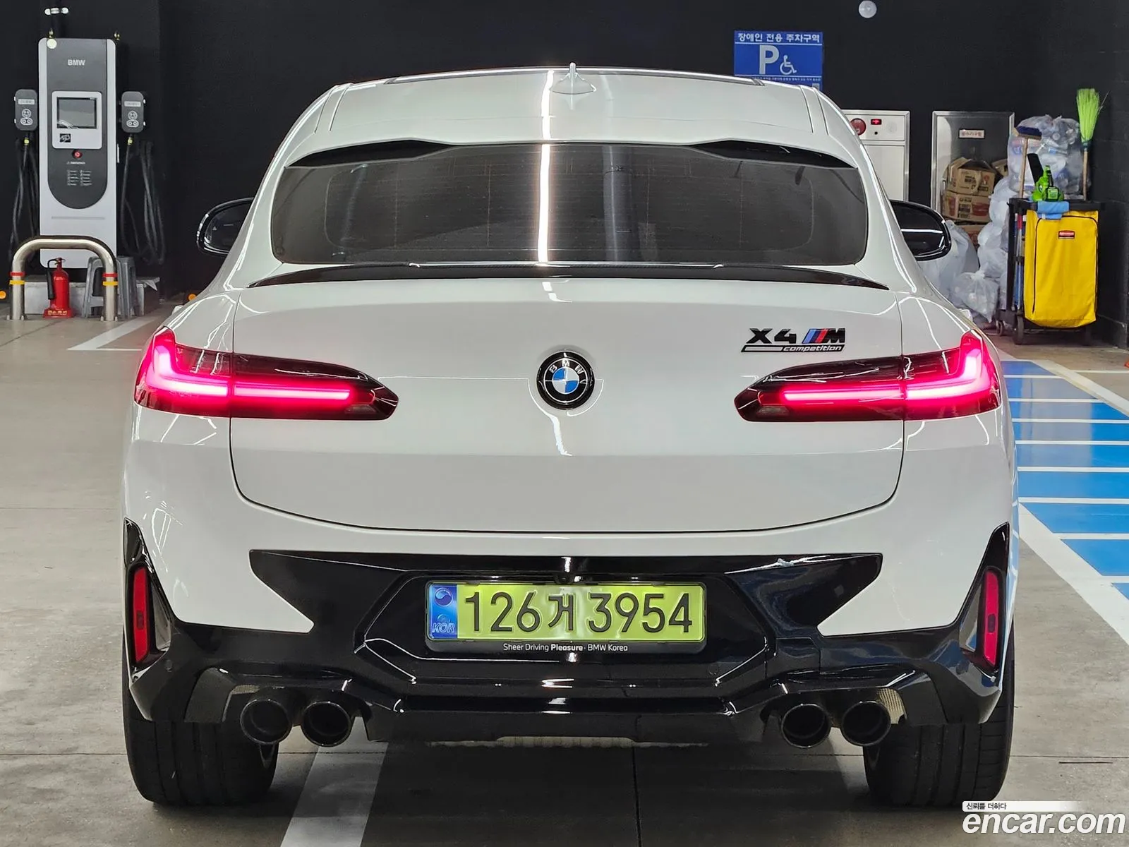 BMW X4 M 2025 — 2
