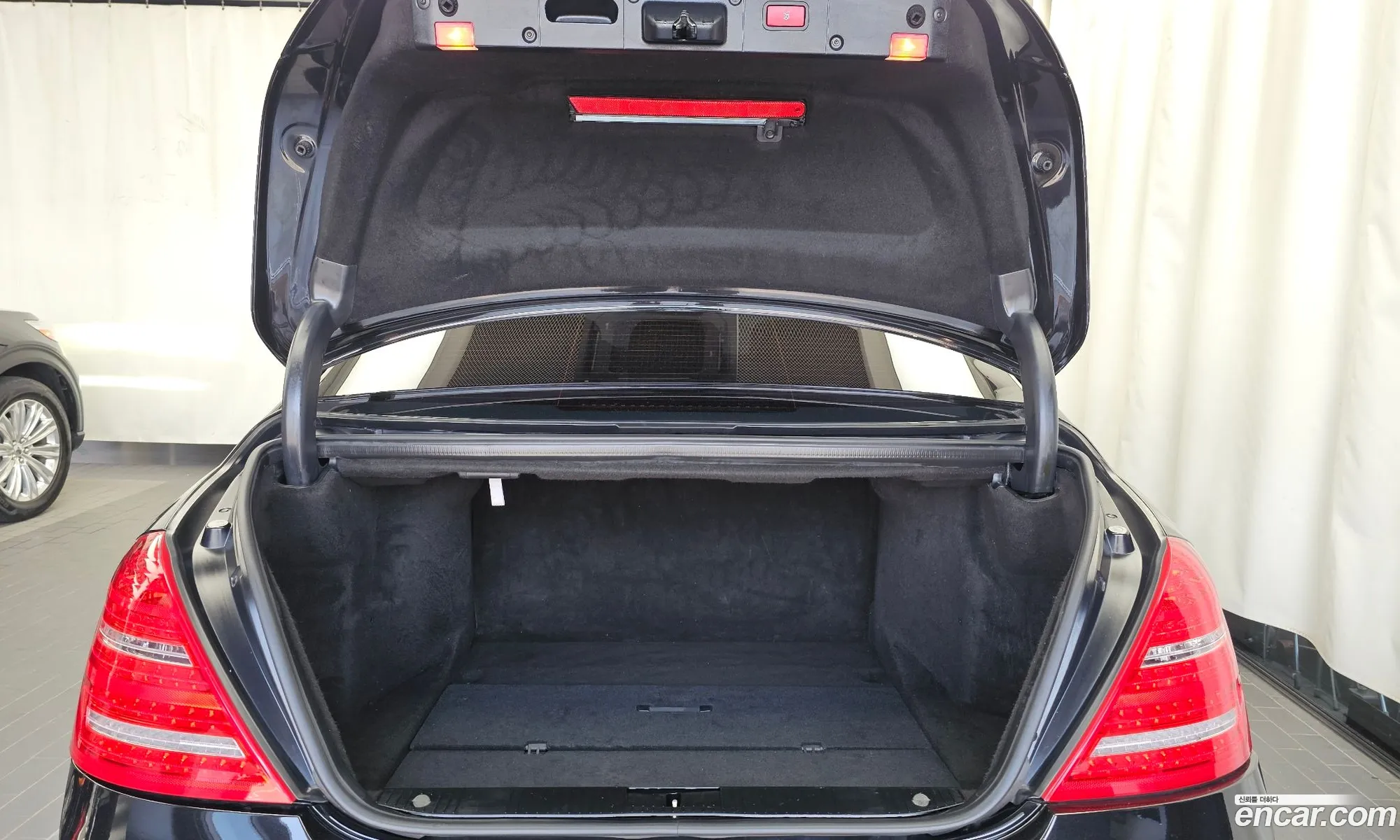 Mercedes-Benz S-Class W221 2012 — 5