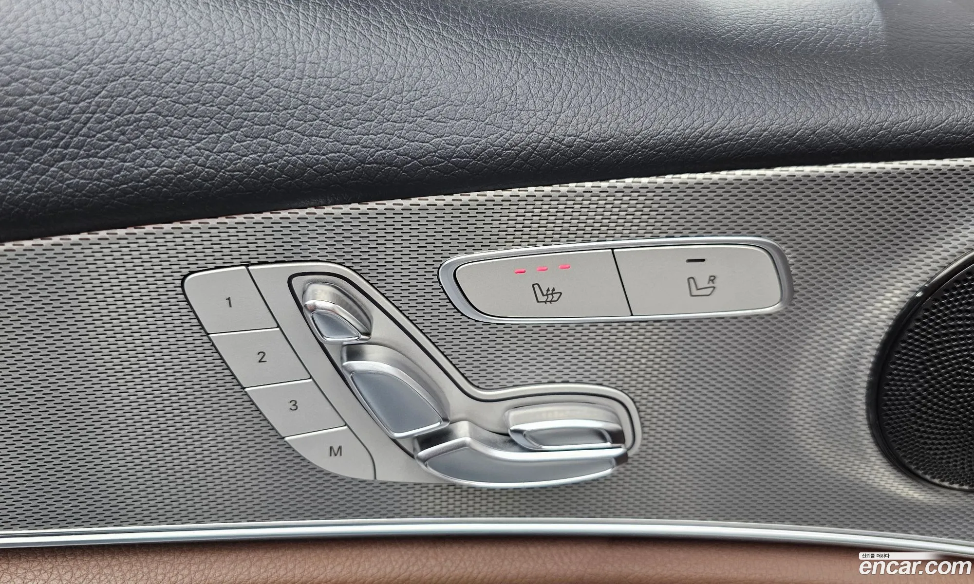 Mercedes-Benz E-Class W213 2018 WDDZF4CB7JA427557 — 8