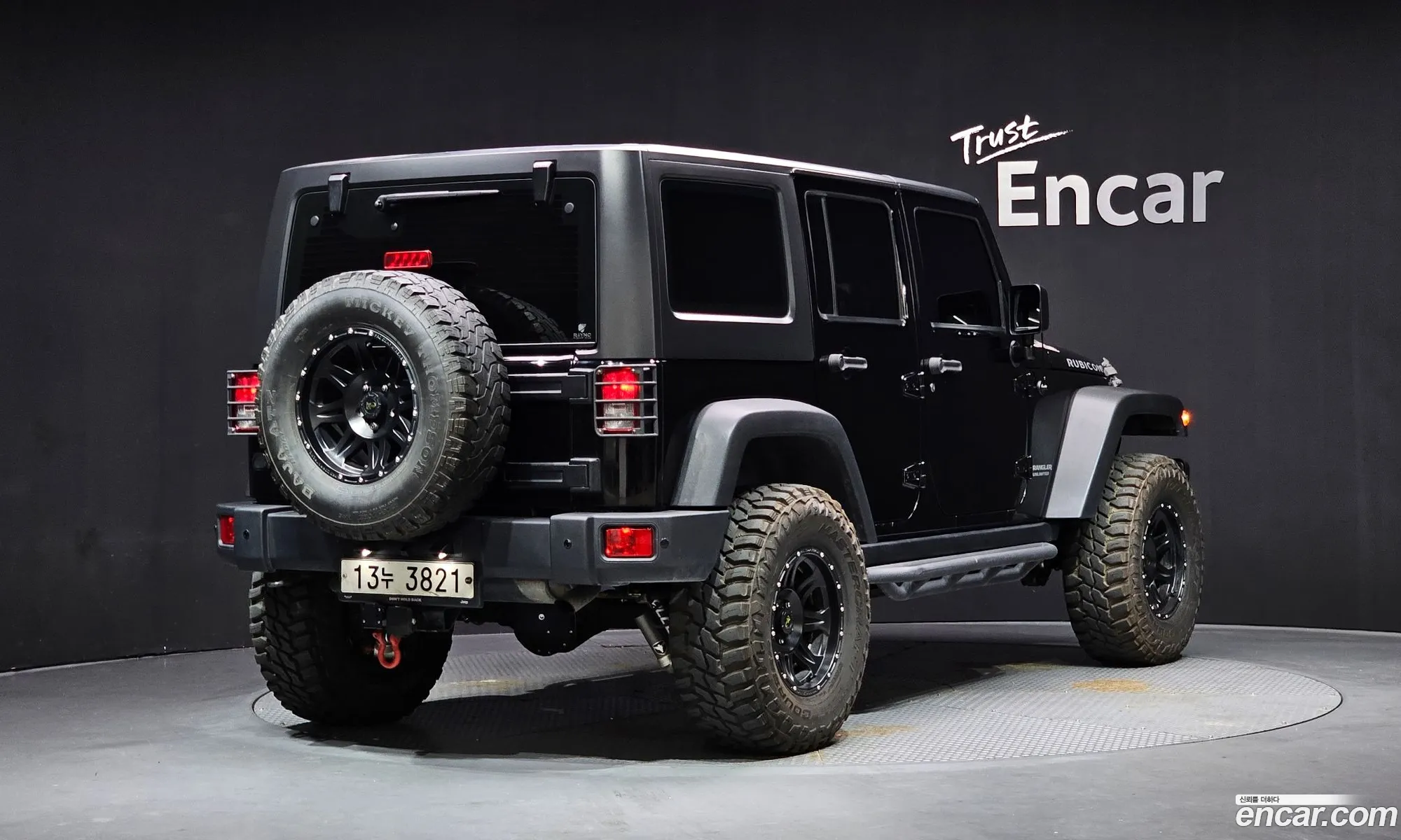 Jeep Wrangler 2011 1J4BA6H57BL587690 — 4