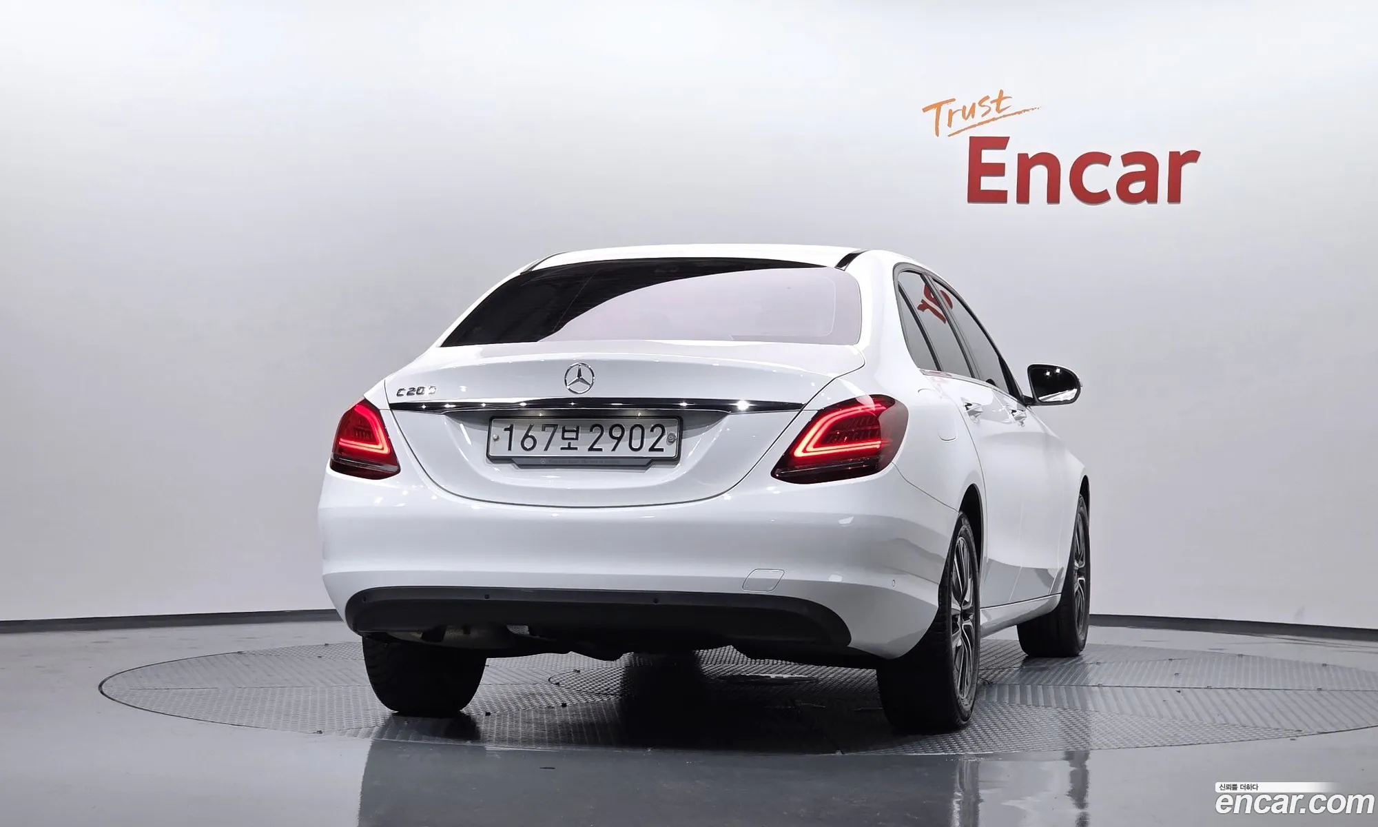 Mercedes-Benz C-Class W205 2019 — 2