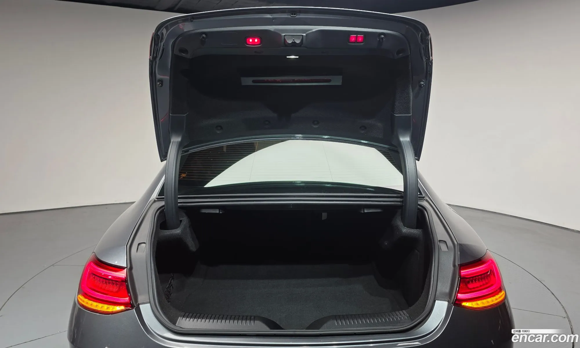 Mercedes-Benz CLS-Class C257 2019 — 34
