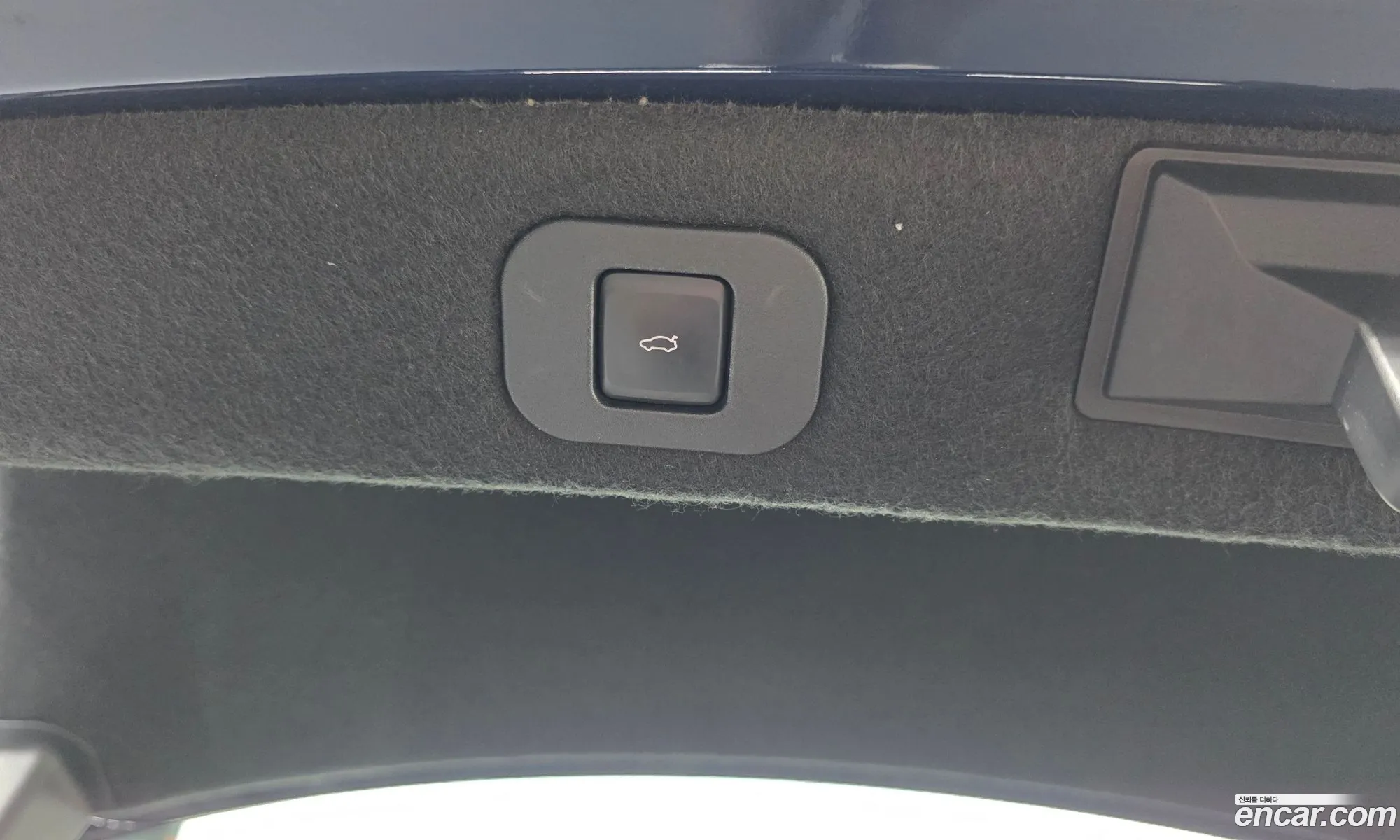 Lincoln Continental 10th Gen 2019 — 23