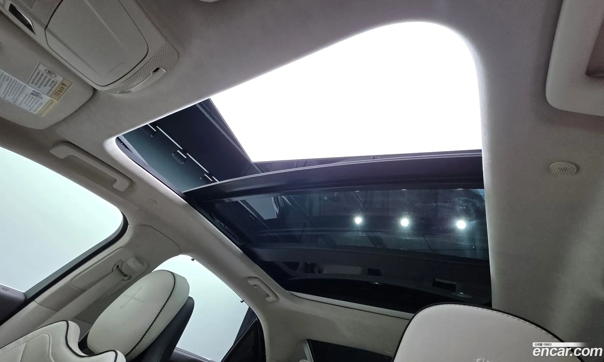 Lincoln Continental 10th Gen 2019 — 18
