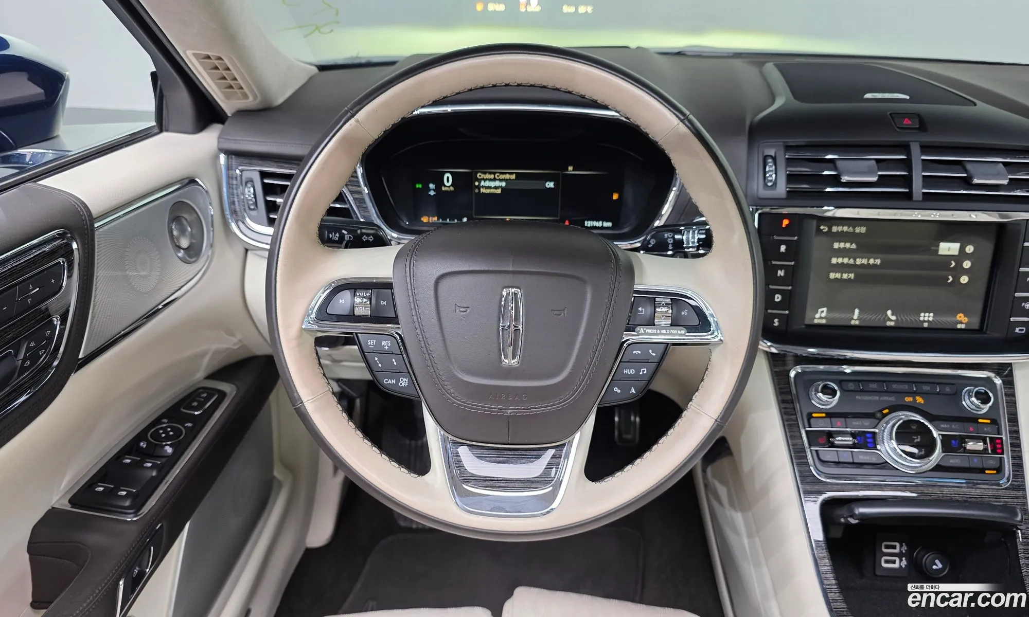 Lincoln Continental 10th Gen 2019 — 2