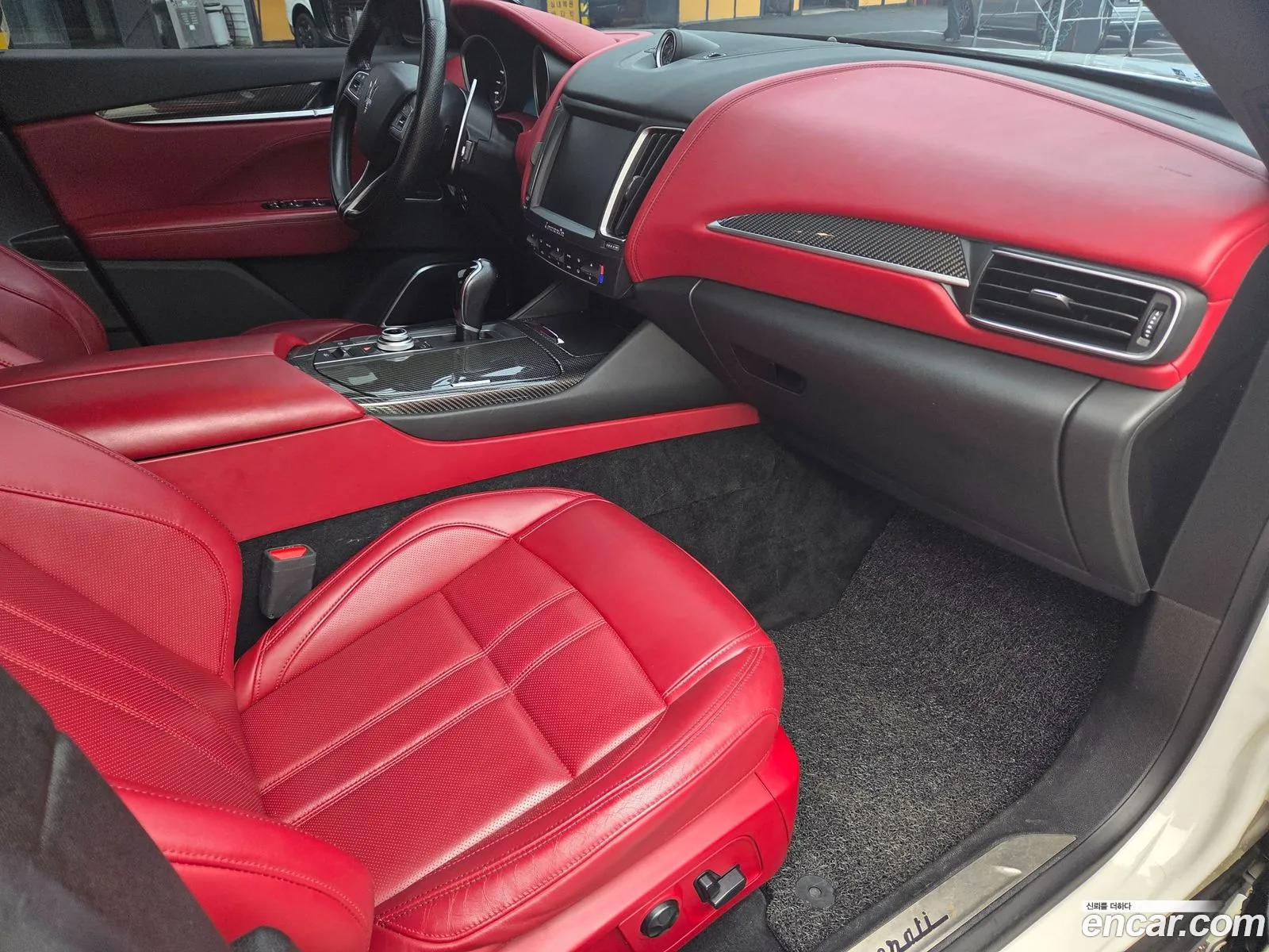 Maserati Levante 2018 — 2