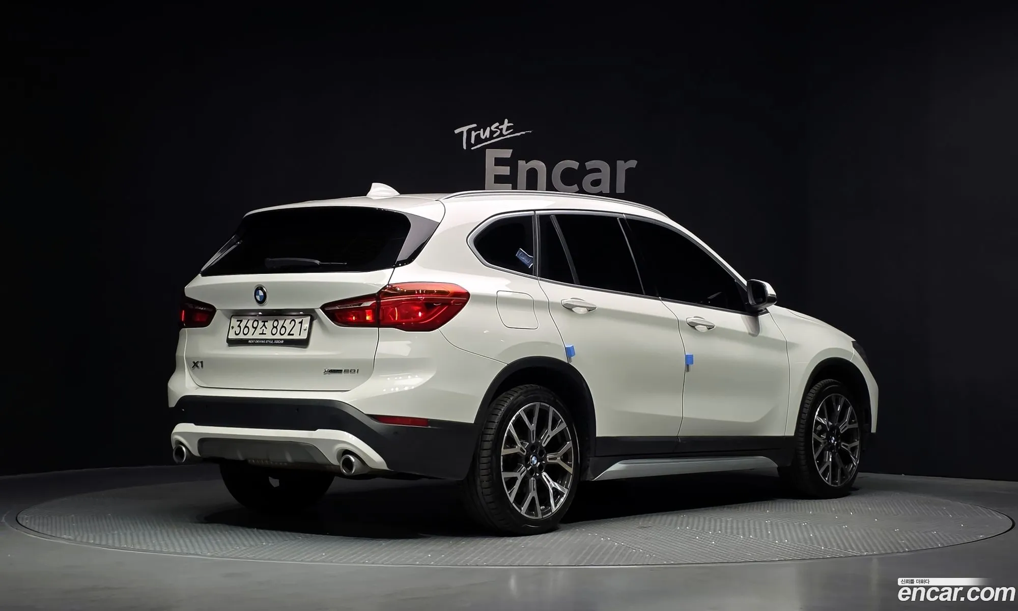 BMW X1 2022 WBA11DG04N5V27805 — 16