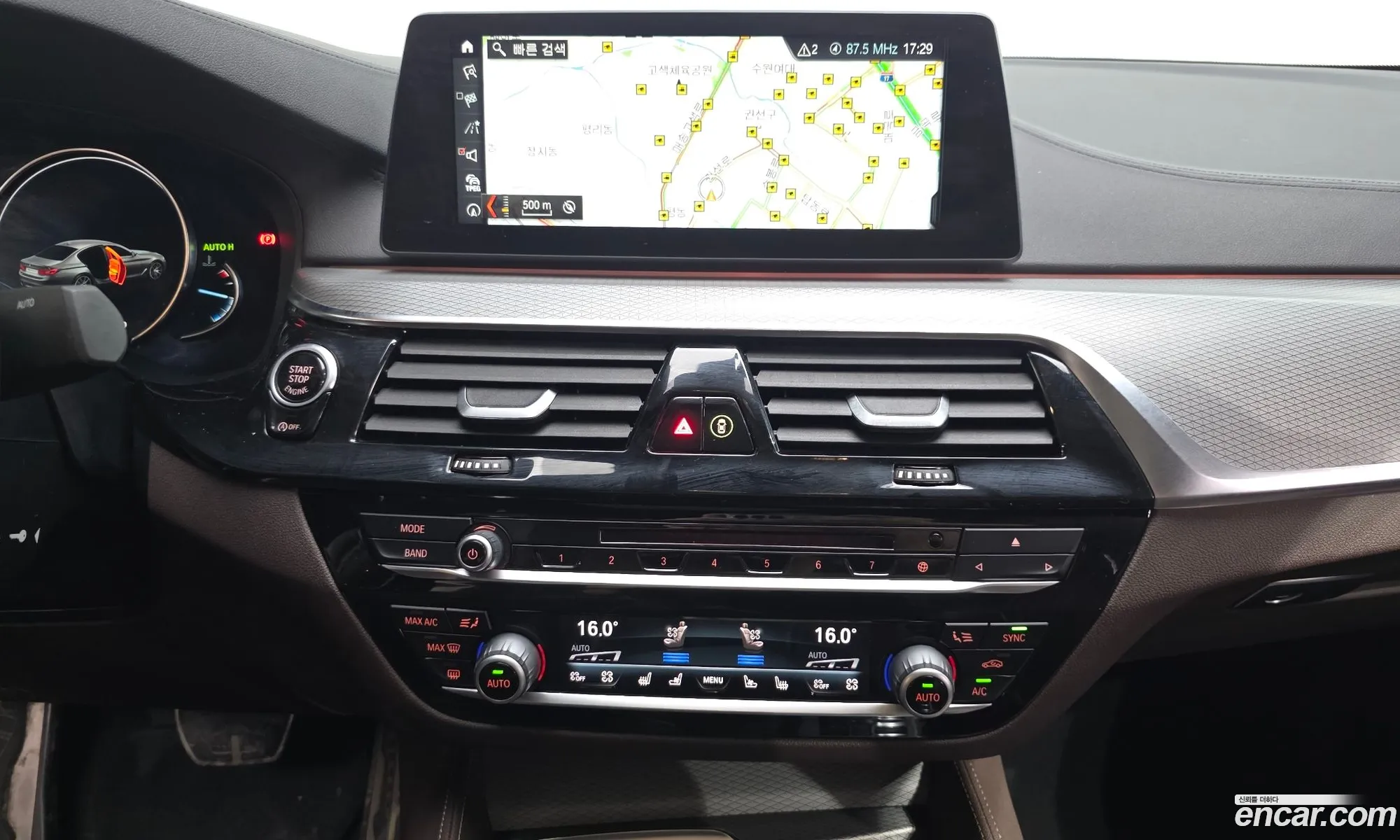 BMW 5 Series 2018 — 25