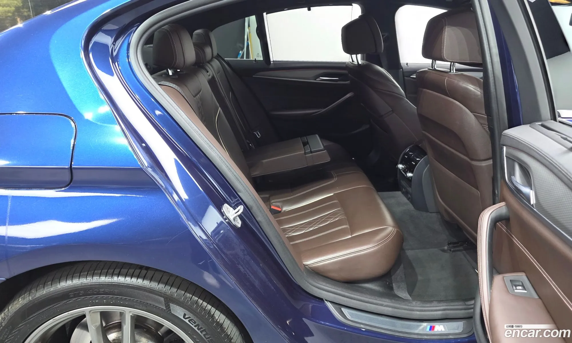 BMW 5 Series 2018 — 30