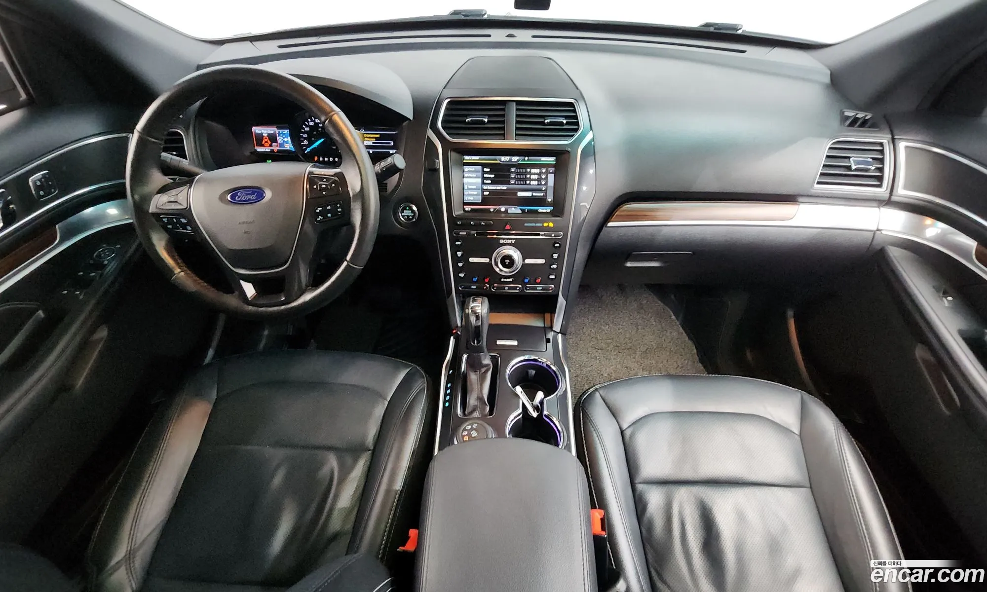 Ford Explorer 2016 1FM5K8FH4GGC78411 — 4