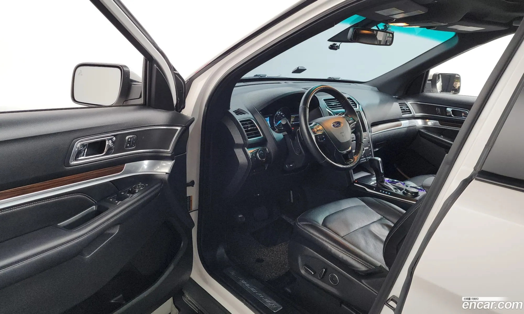 Ford Explorer 2016 1FM5K8FH4GGC78411 — 10