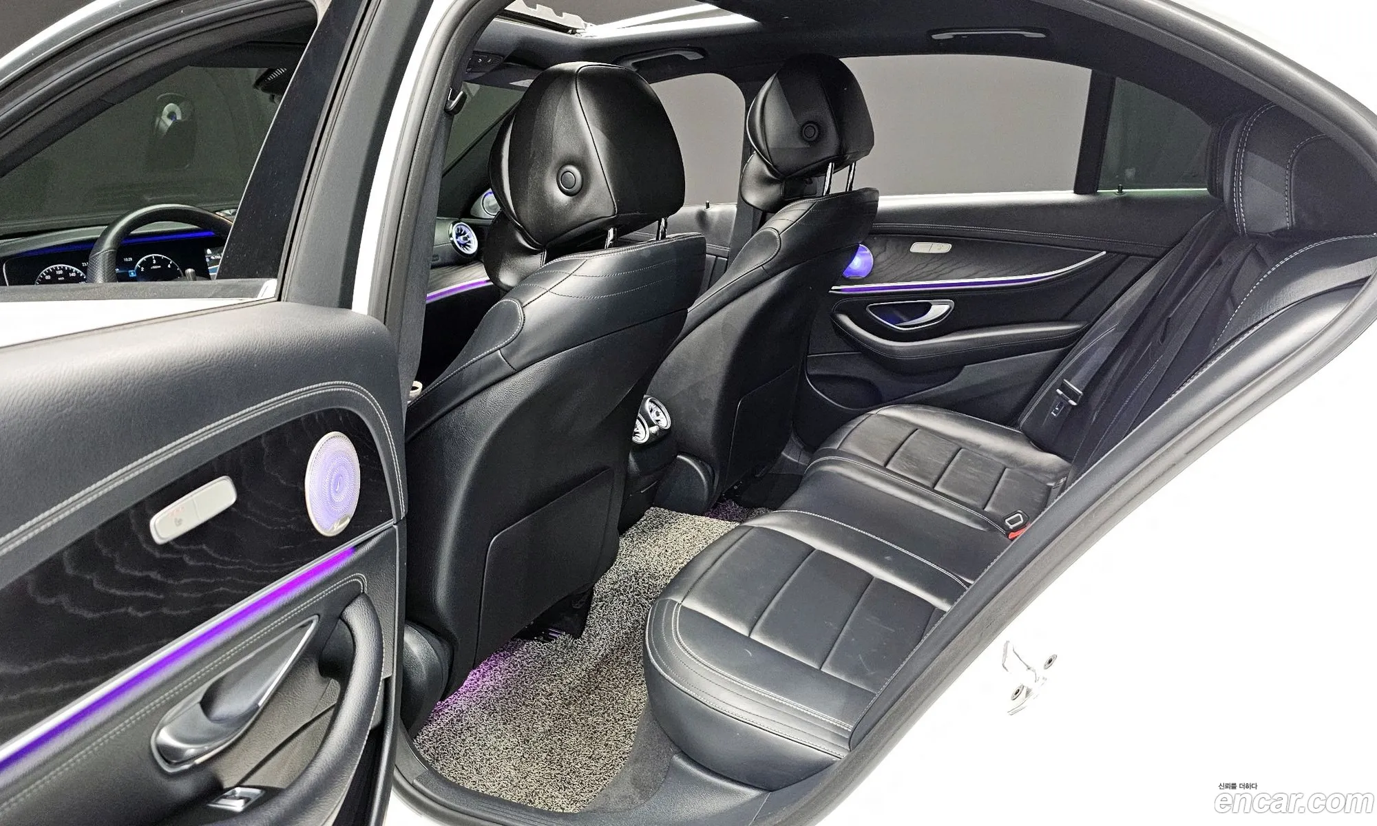 Mercedes-Benz E-Class W213 2020 W1KZF0FB5MA877765 — 2