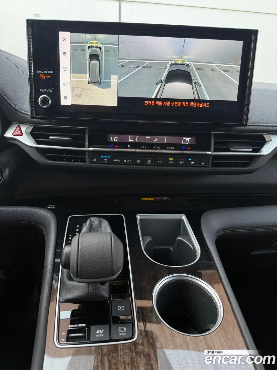 Toyota Sienna 2025 — 3