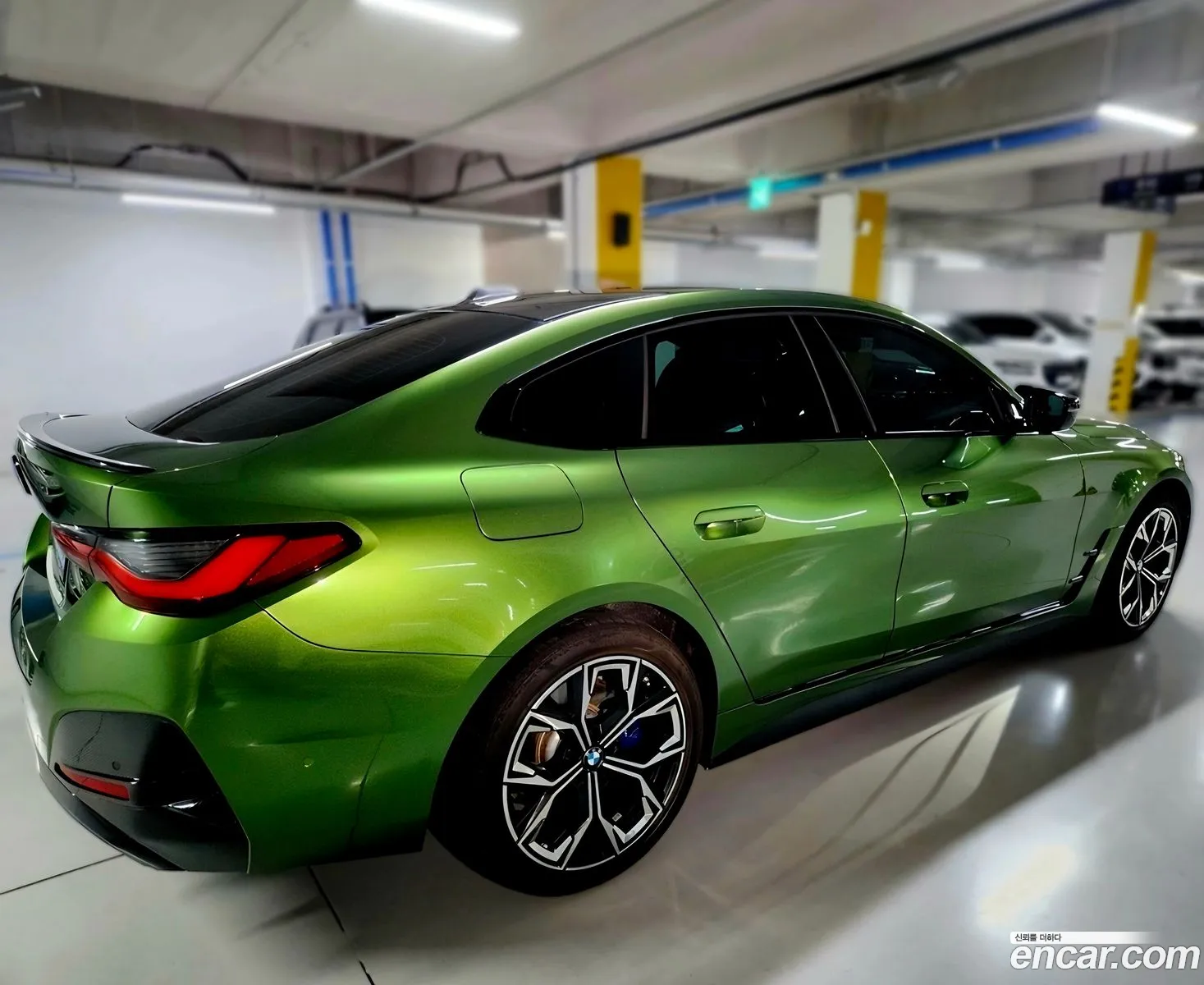 BMW i4 2023 — 7